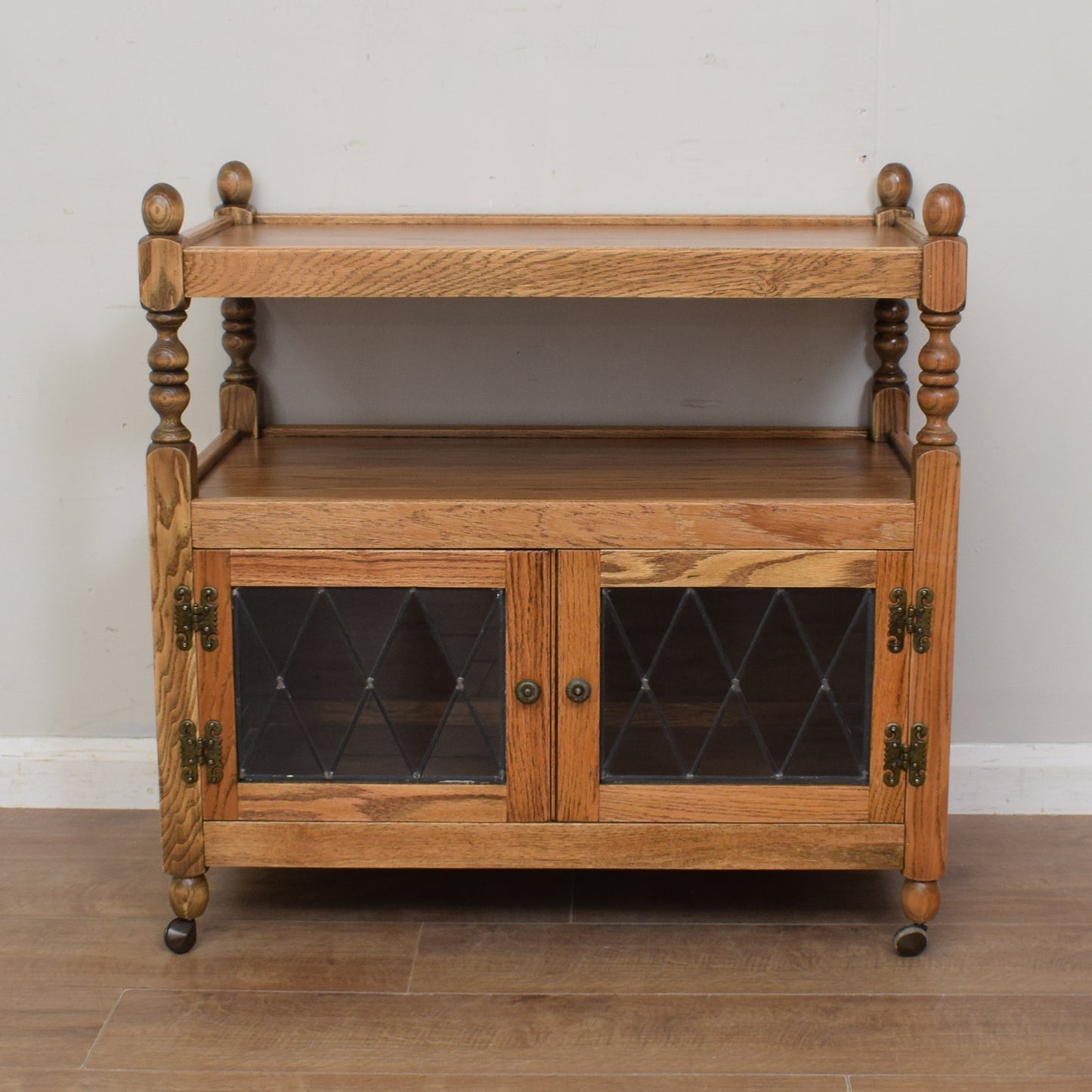 Old Charm Serving Trolley