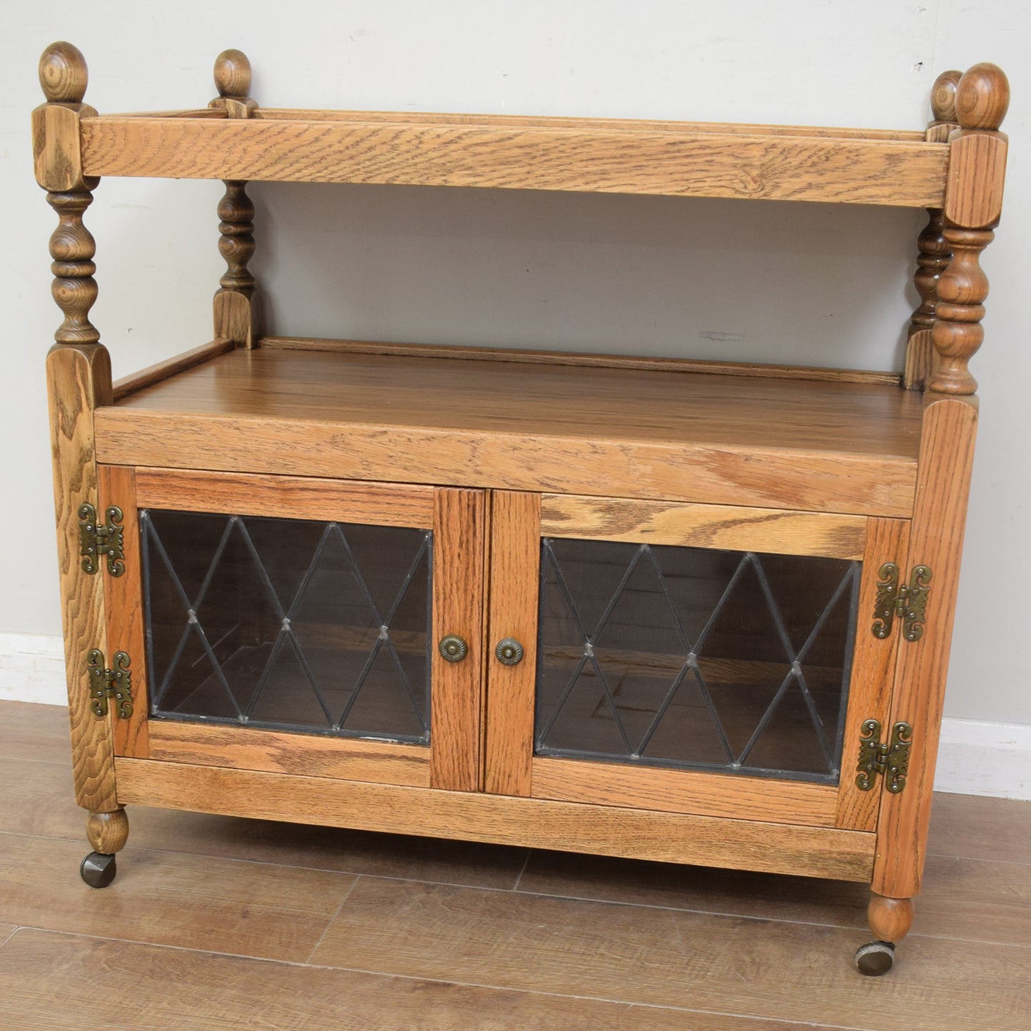 Old Charm Serving Trolley