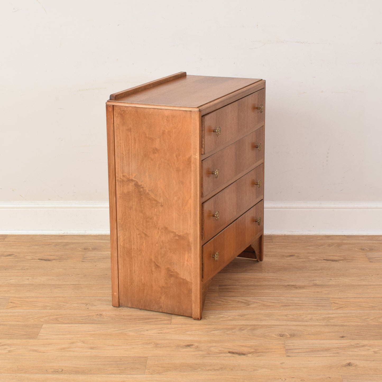Oak Veneer Chest Of Drawers