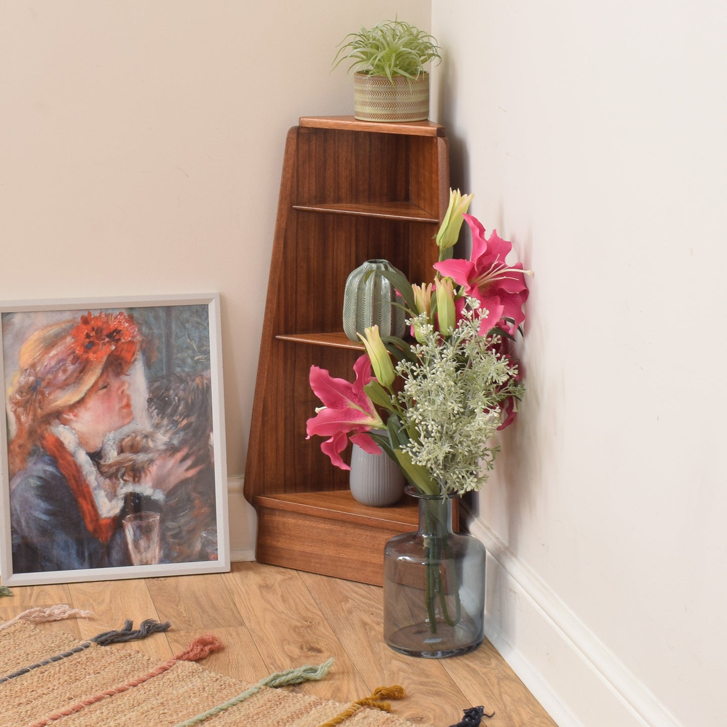 Small Mahogany Corner Unit