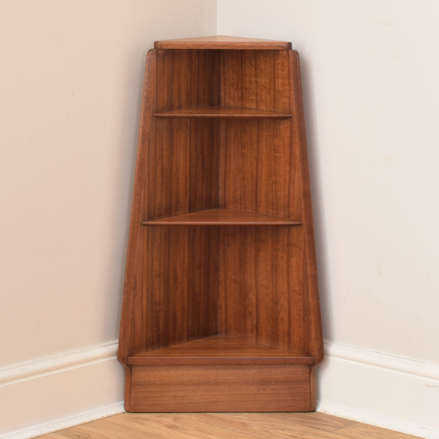 Small Mahogany Corner Unit