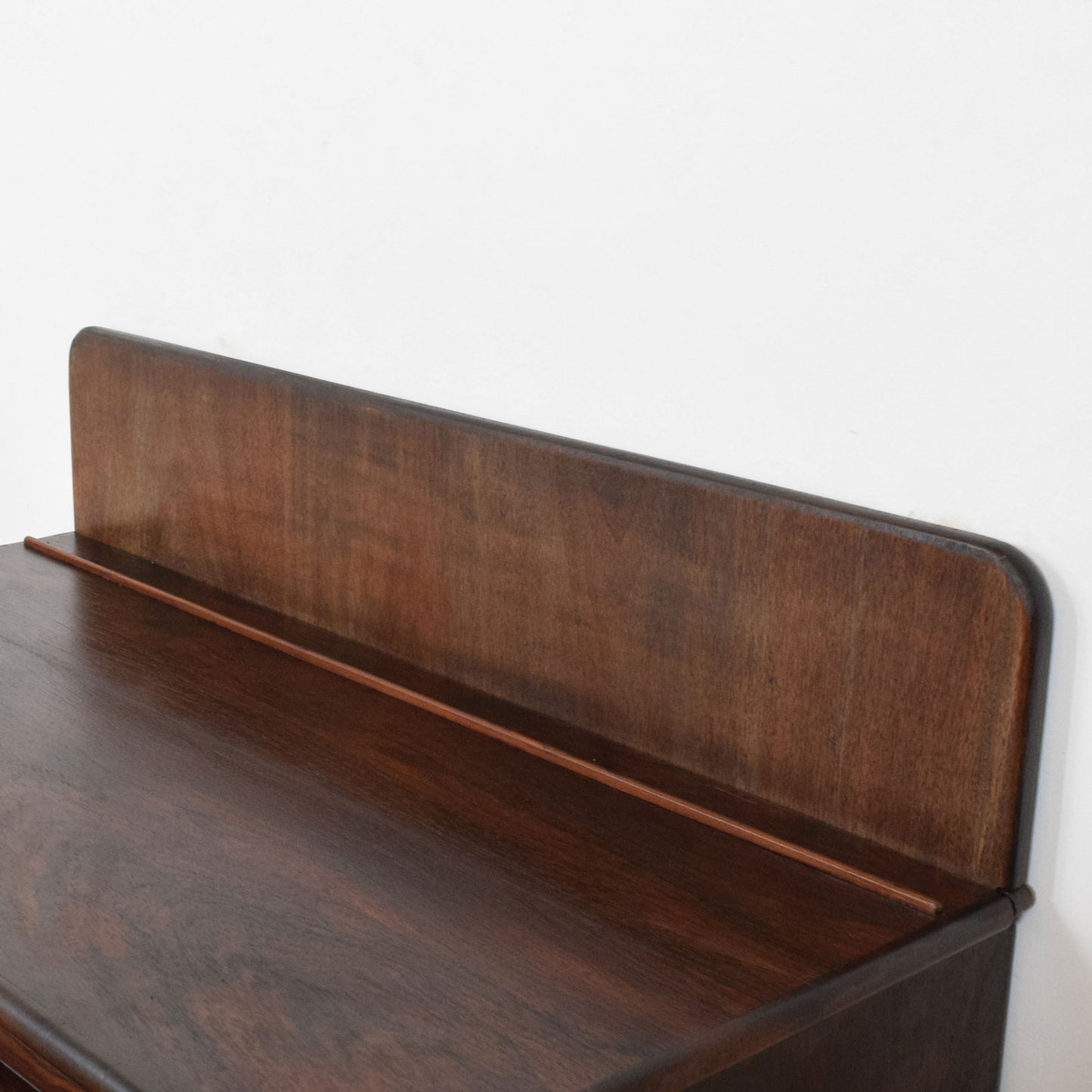Restored Mahogany   Chiffonier