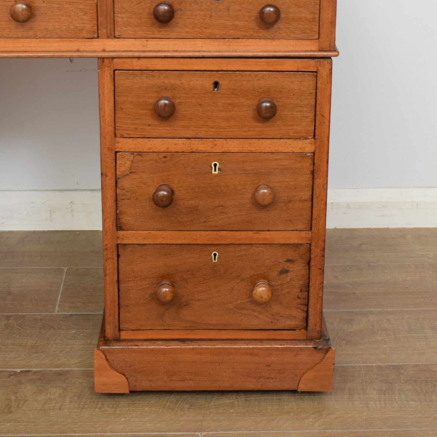 Victorian Pedestal Desk
