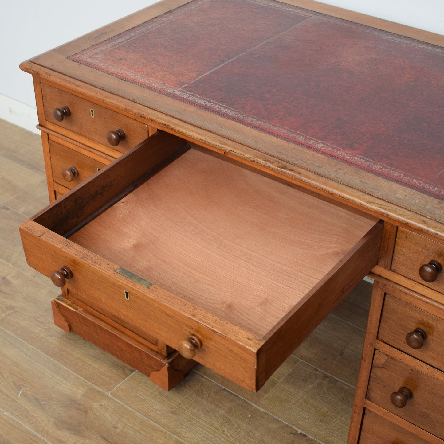 Victorian Pedestal Desk