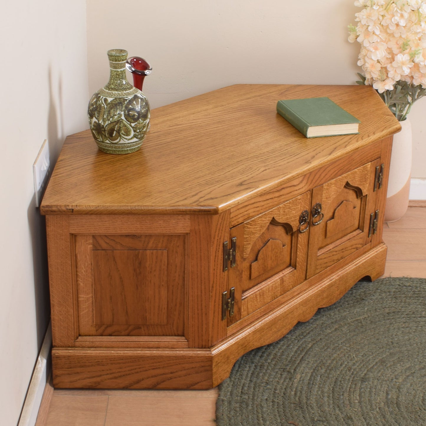 Oak Corner TV Unit