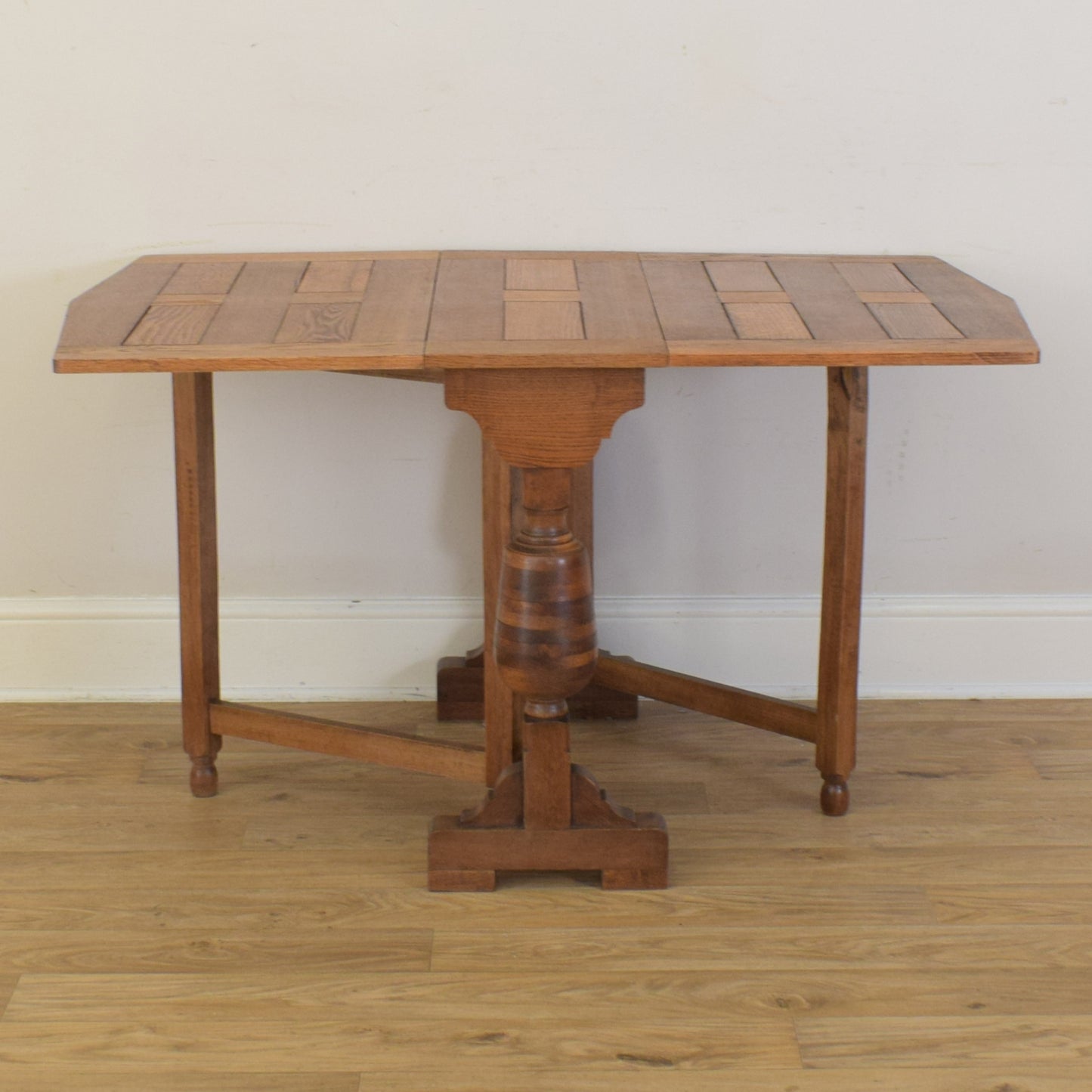 Drop Leaf Table And Four Chairs