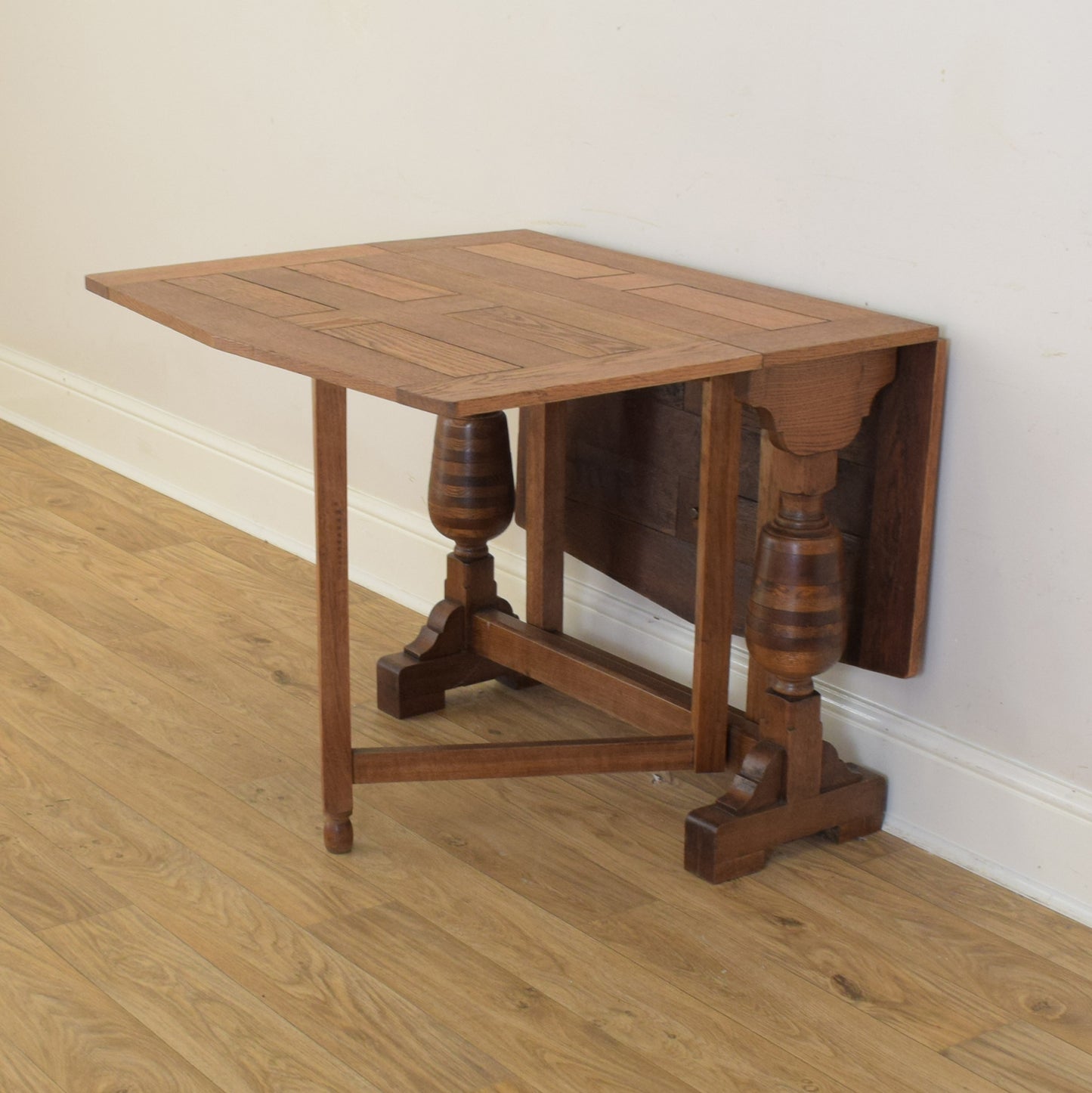 Drop Leaf Table And Four Chairs