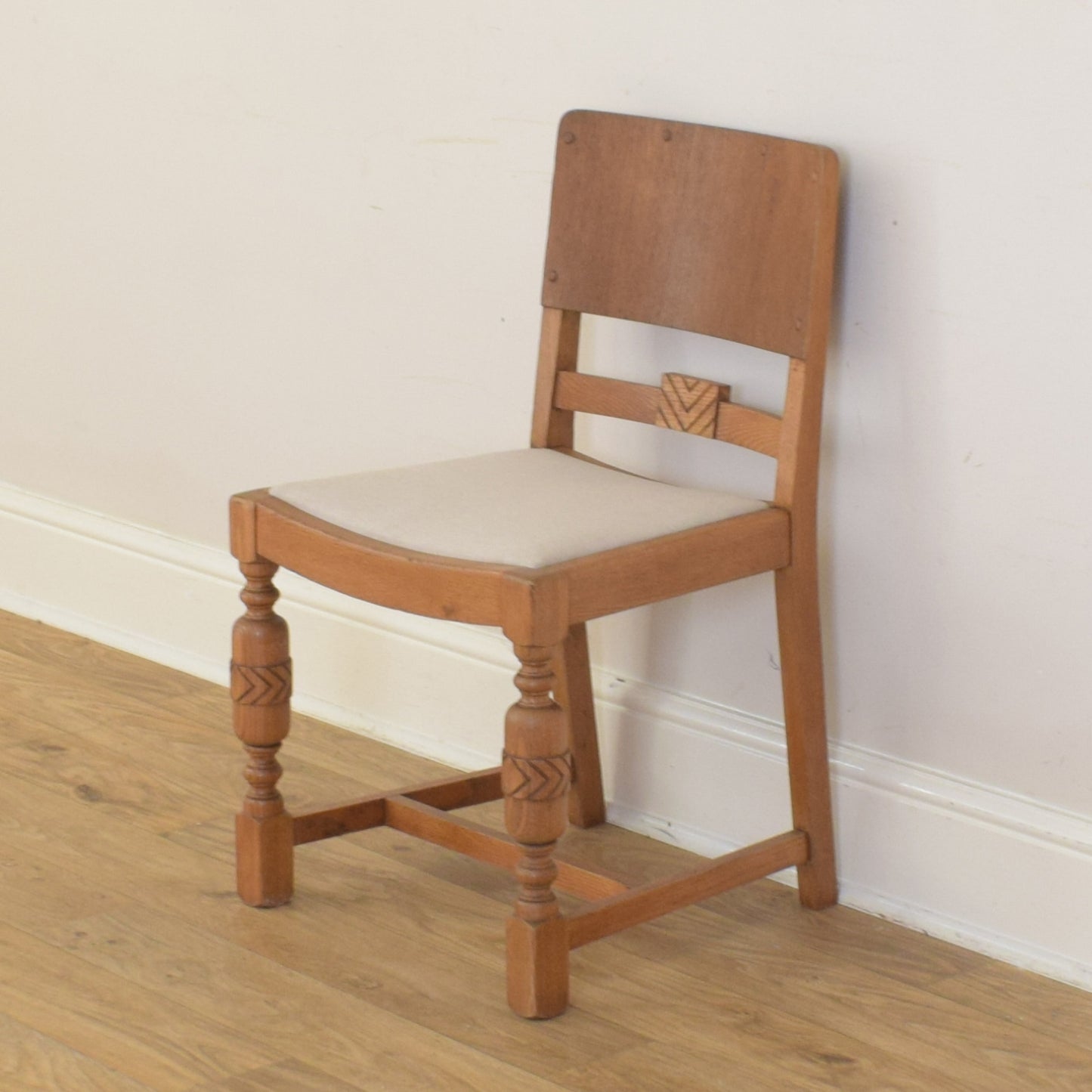 Drop Leaf Table And Four Chairs