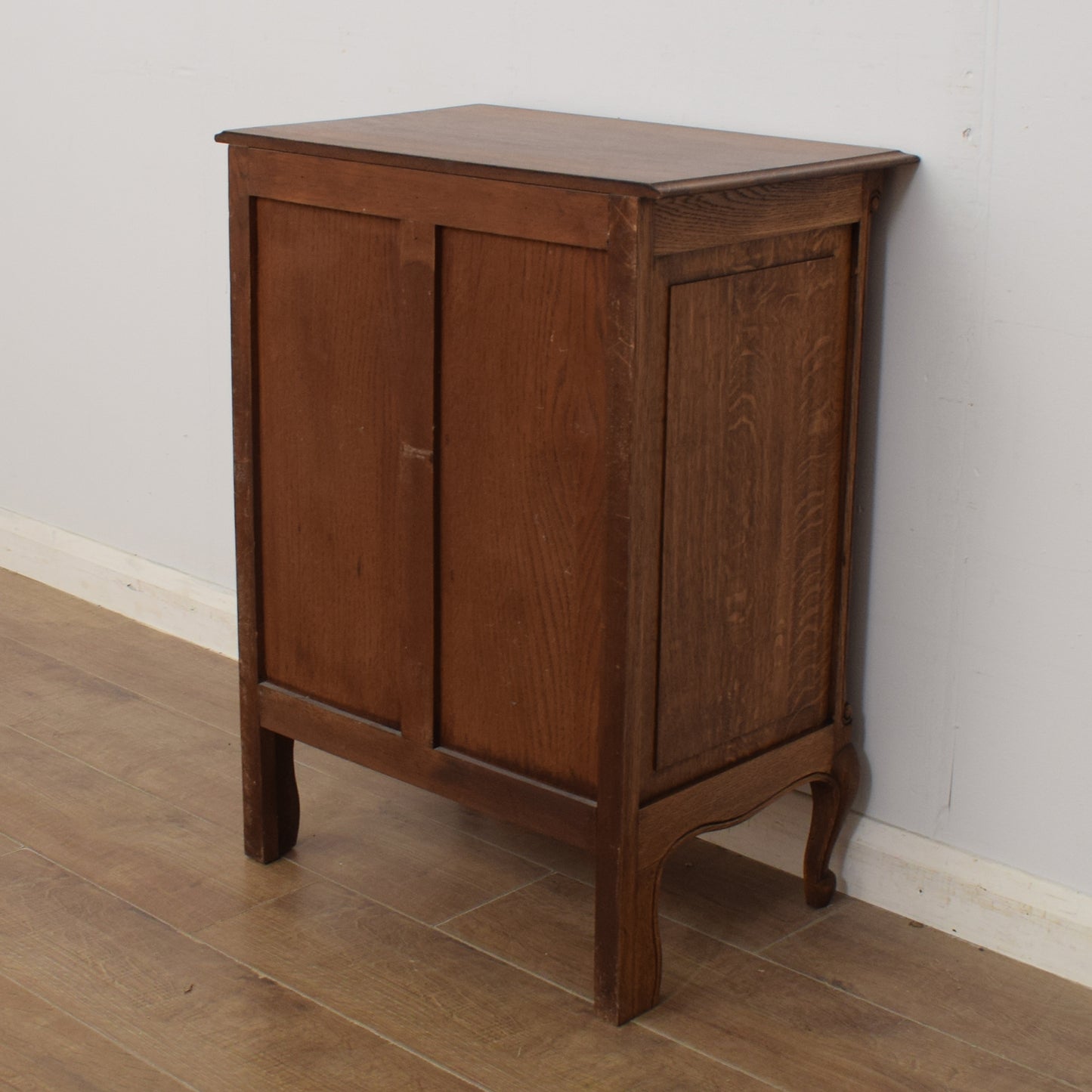 French Chest of Drawers
