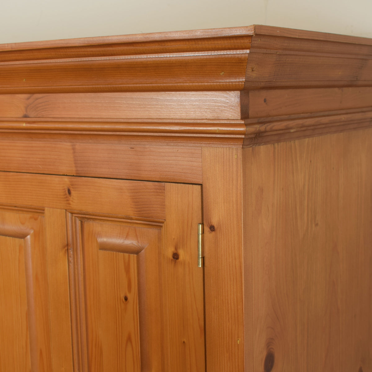 Large Pine Double Wardrobe