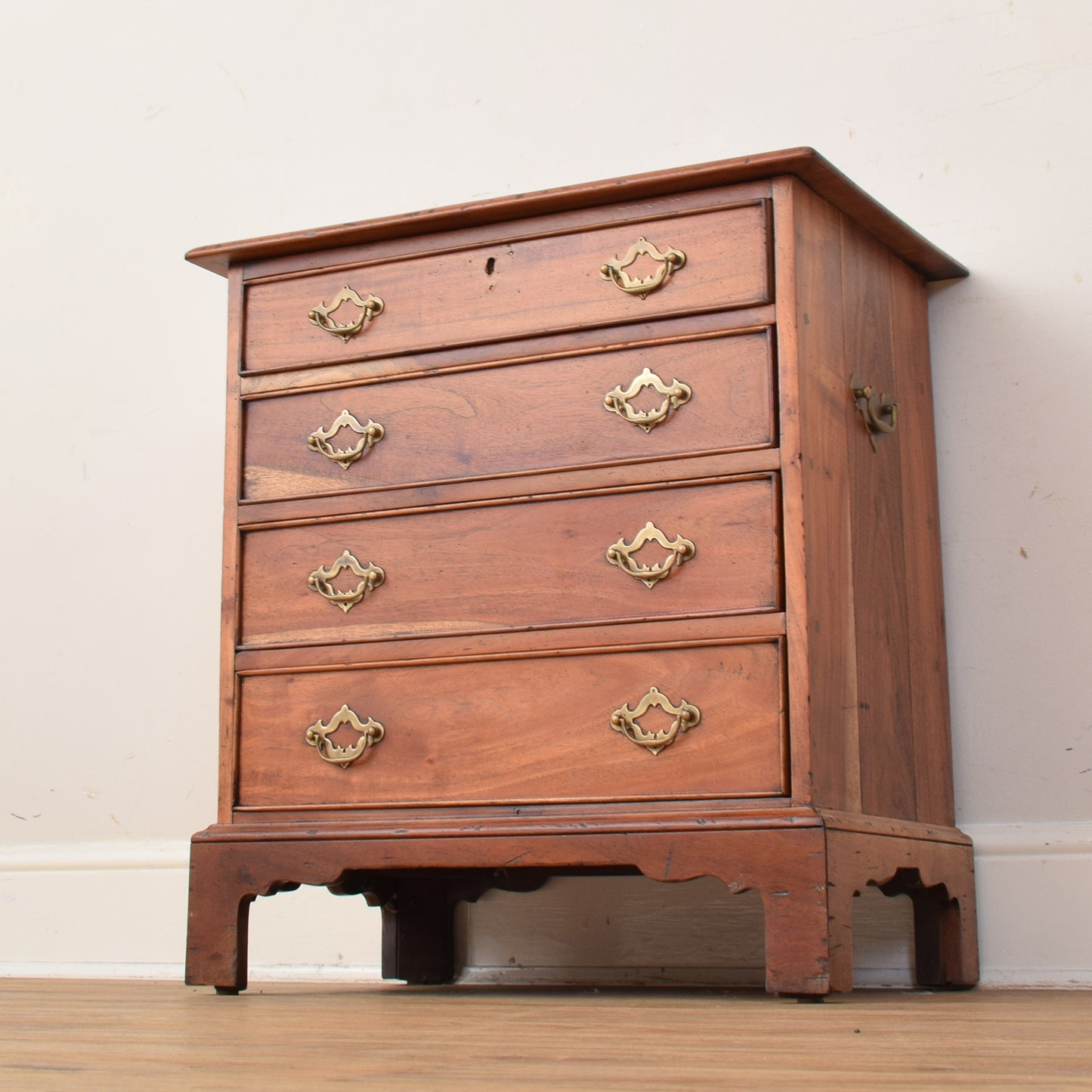 Mangowood Chest Of Drawers