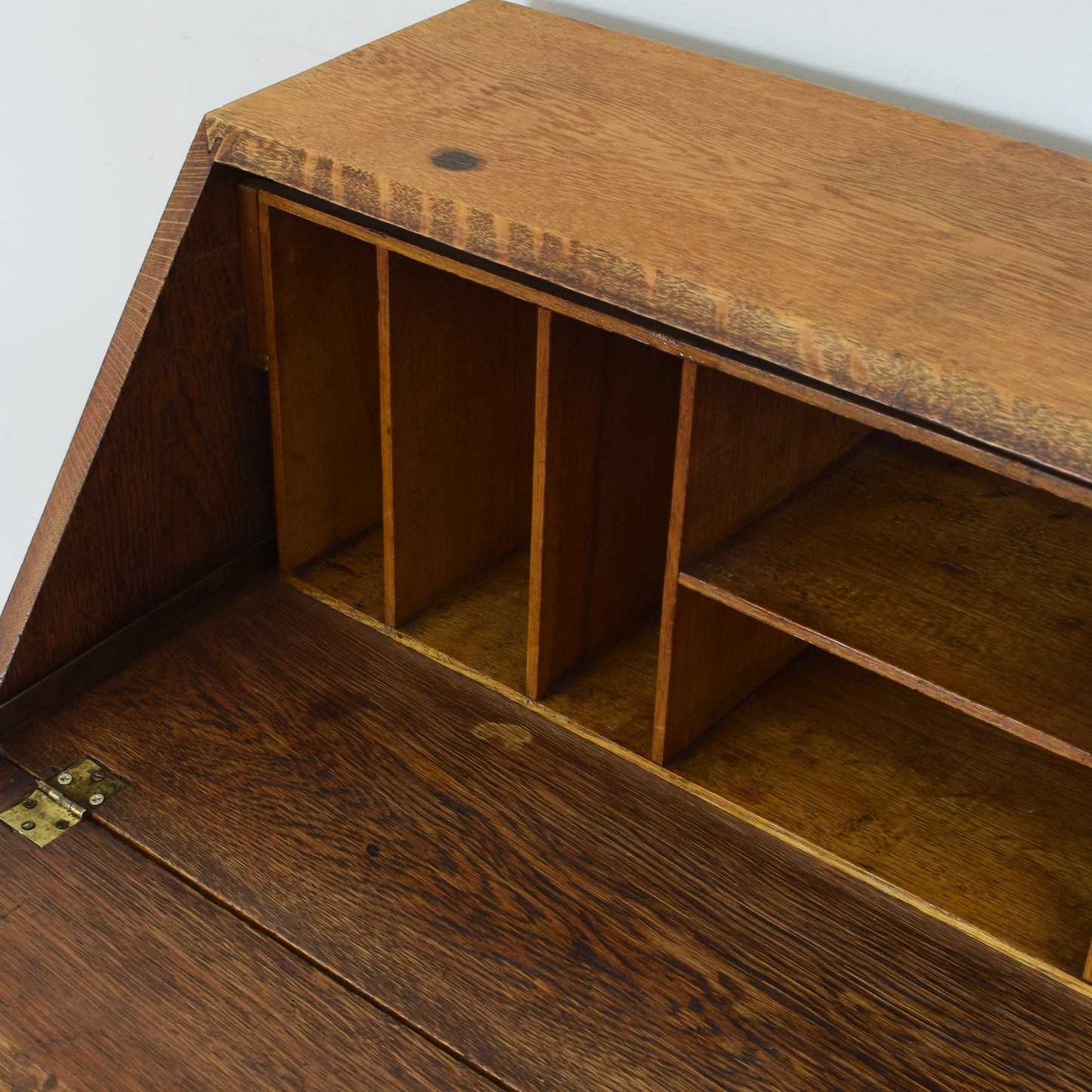 Oak Bureau