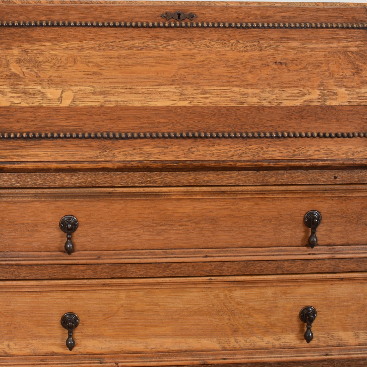 Oak Bureau
