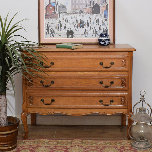 French Chest of Drawers