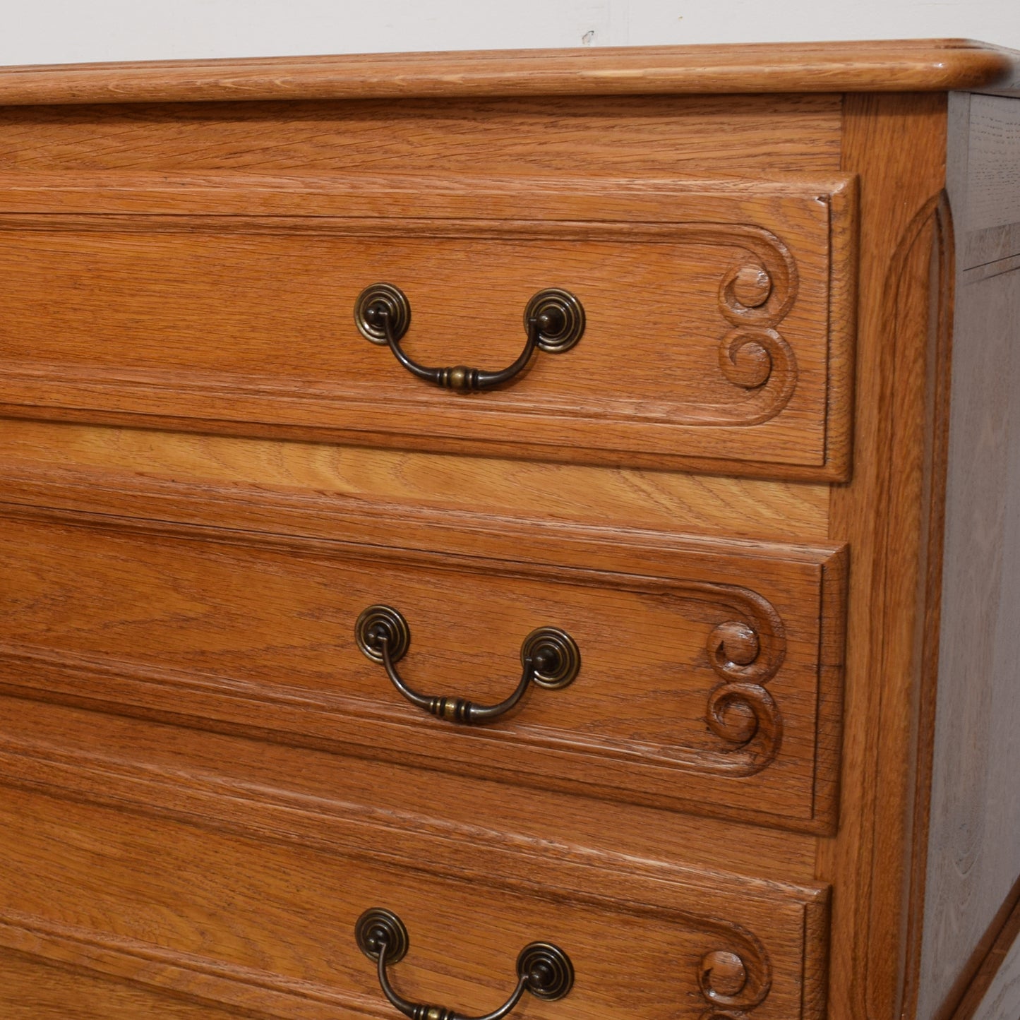 French Chest of Drawers