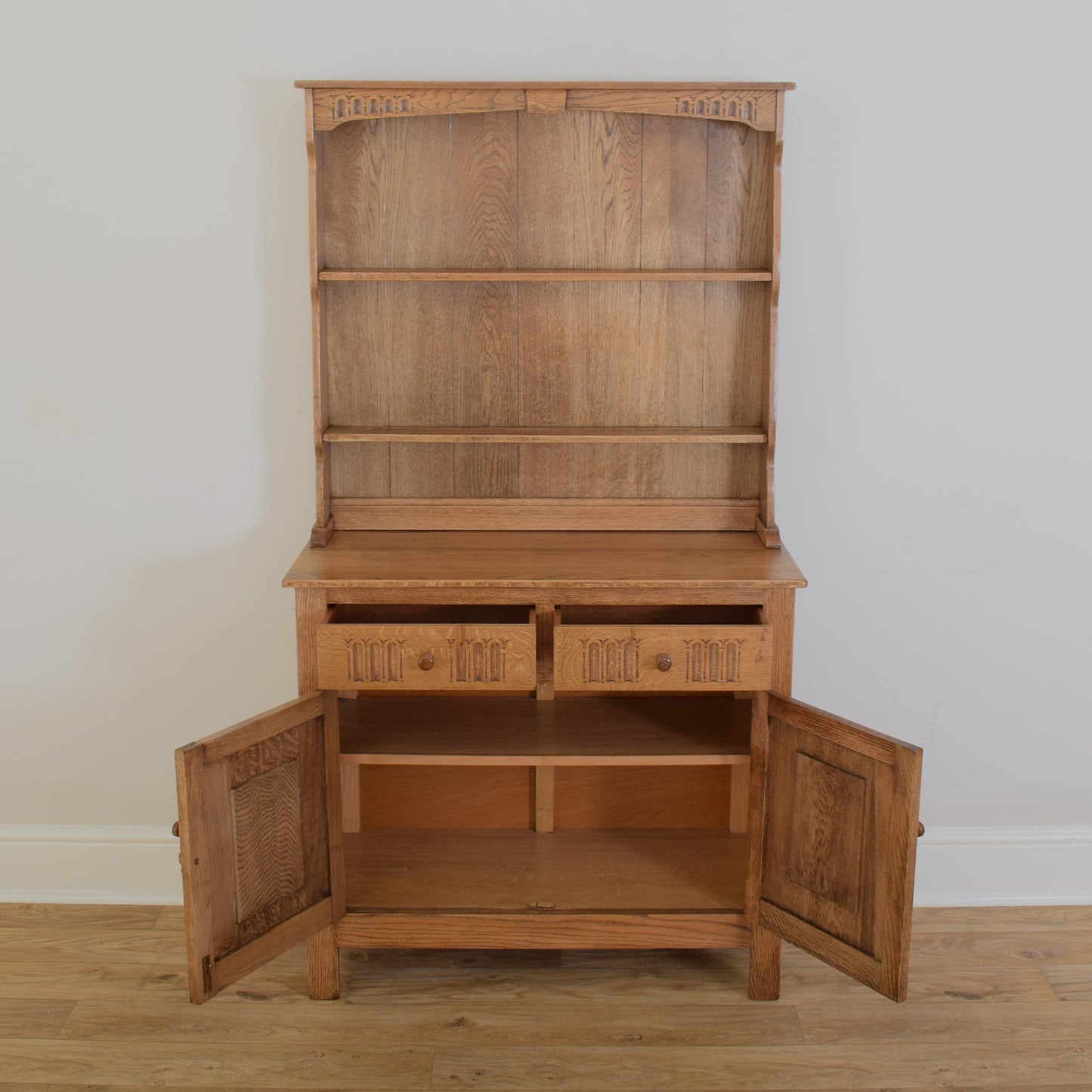 Oak Webber Dresser