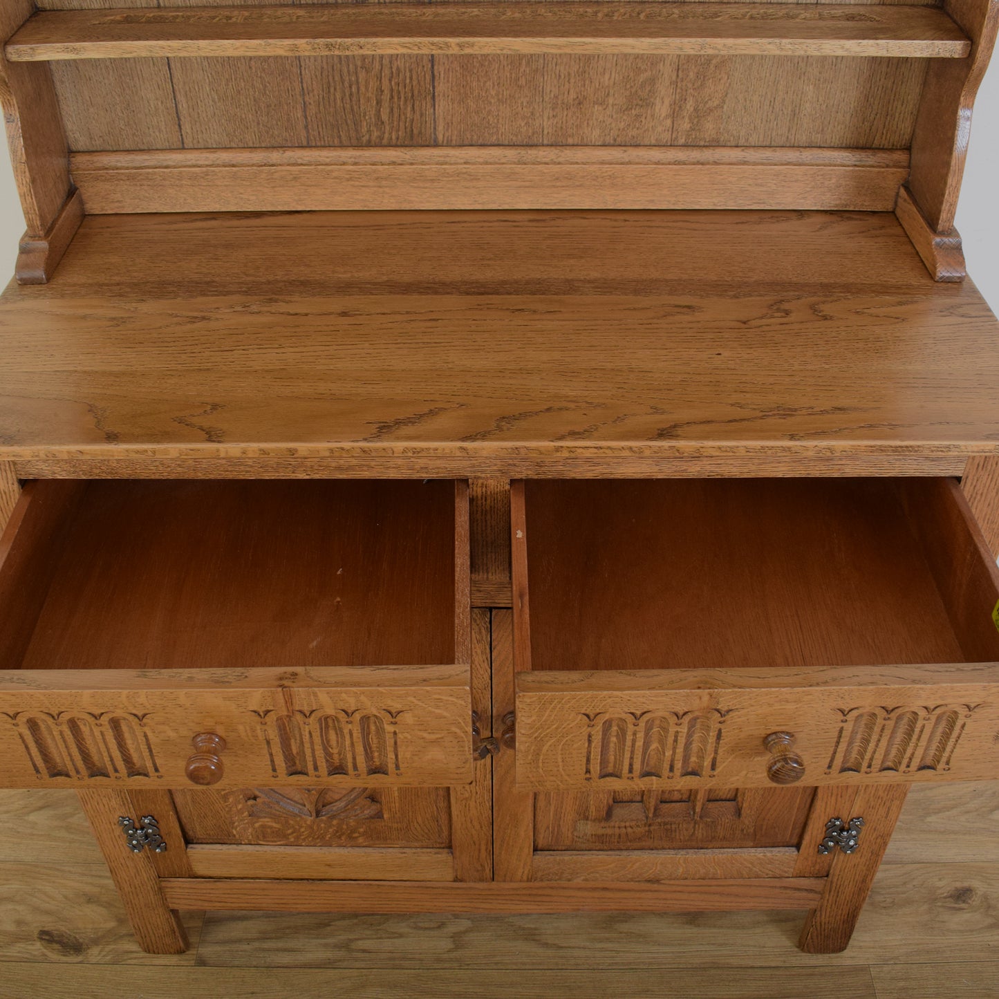 Oak Webber Dresser