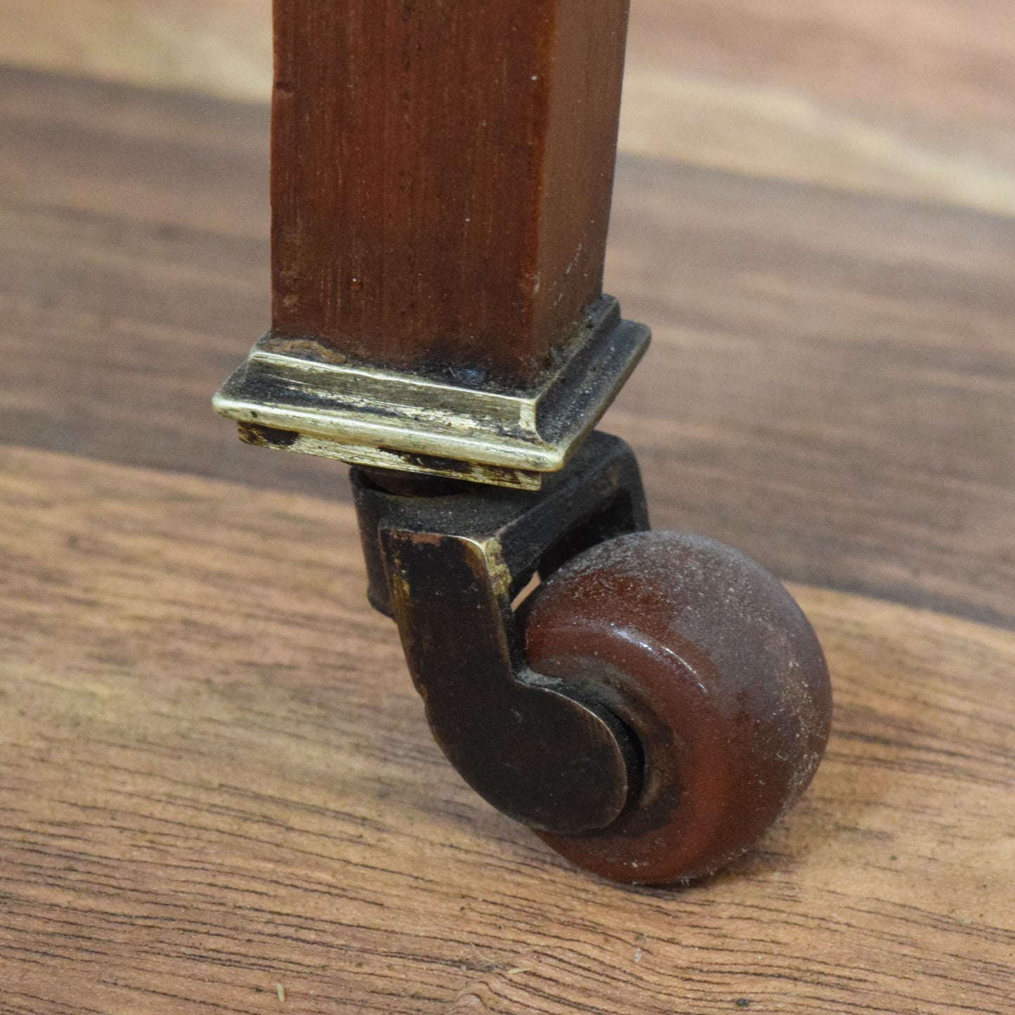 Mahogany Drop Leaf Side Table