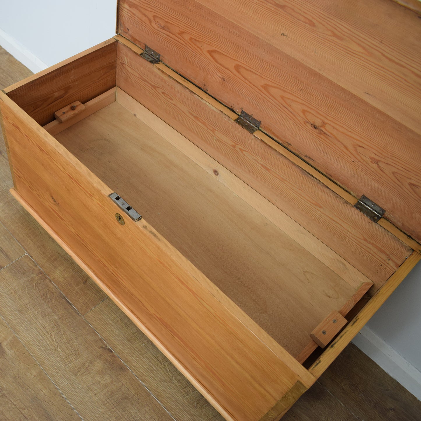 Vintage Pine Box