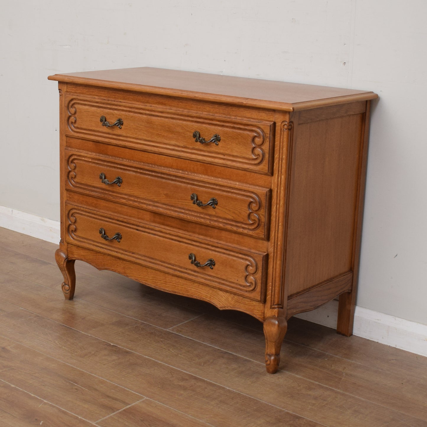 French Chest of Drawers