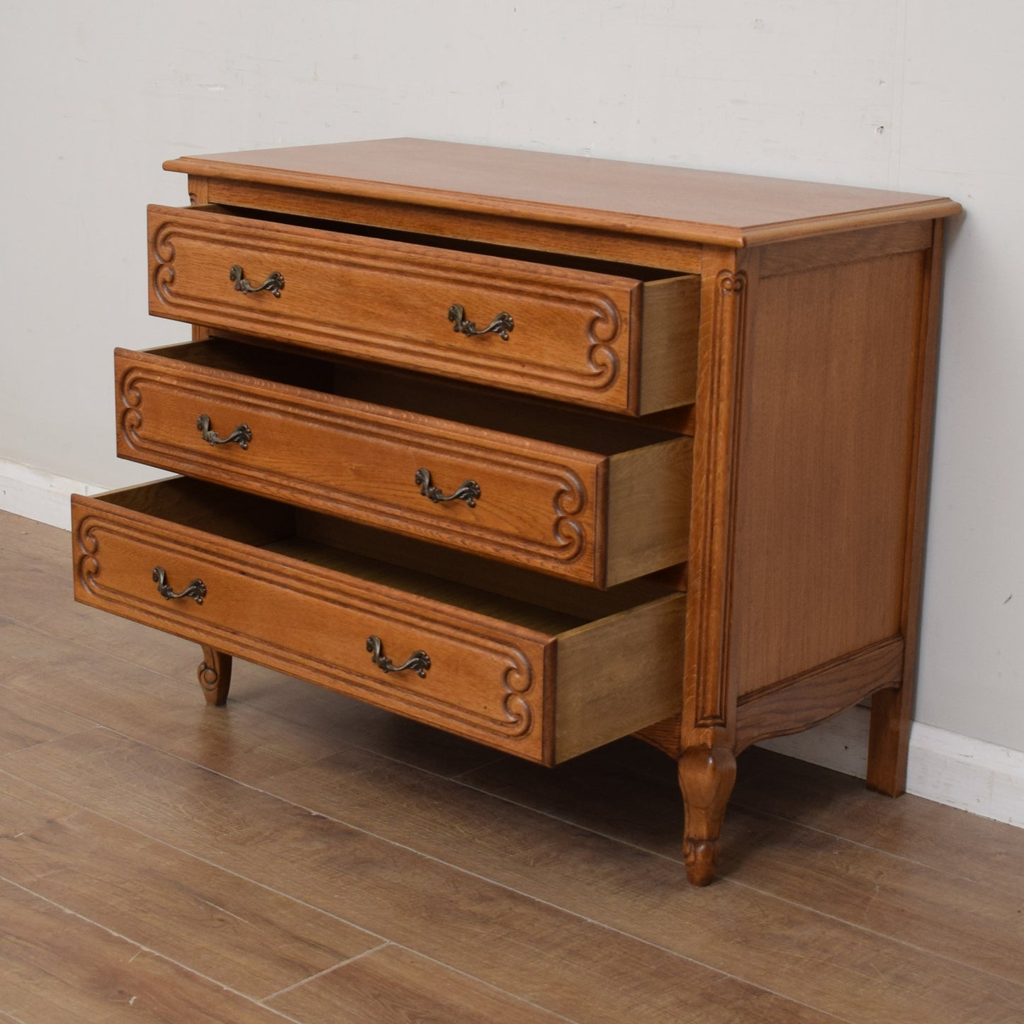 French Chest of Drawers