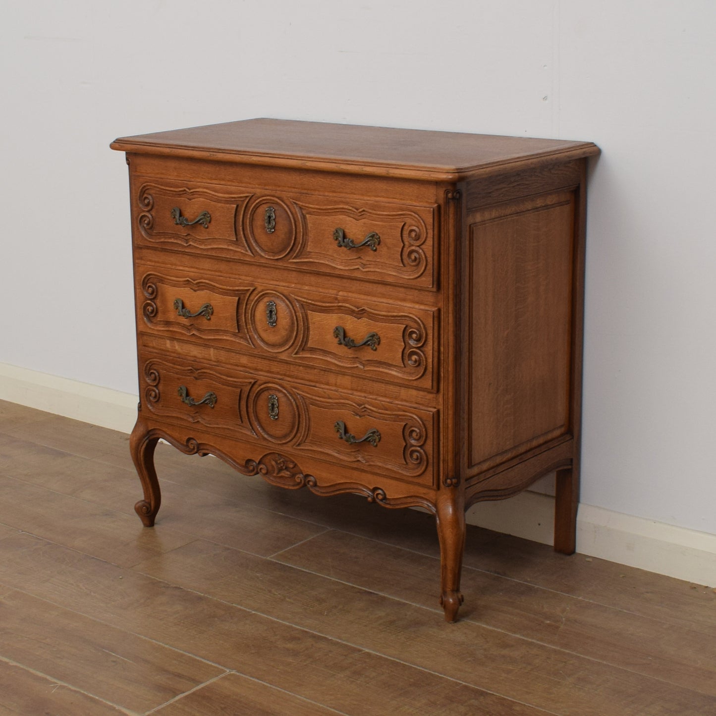 French Chest of Drawers