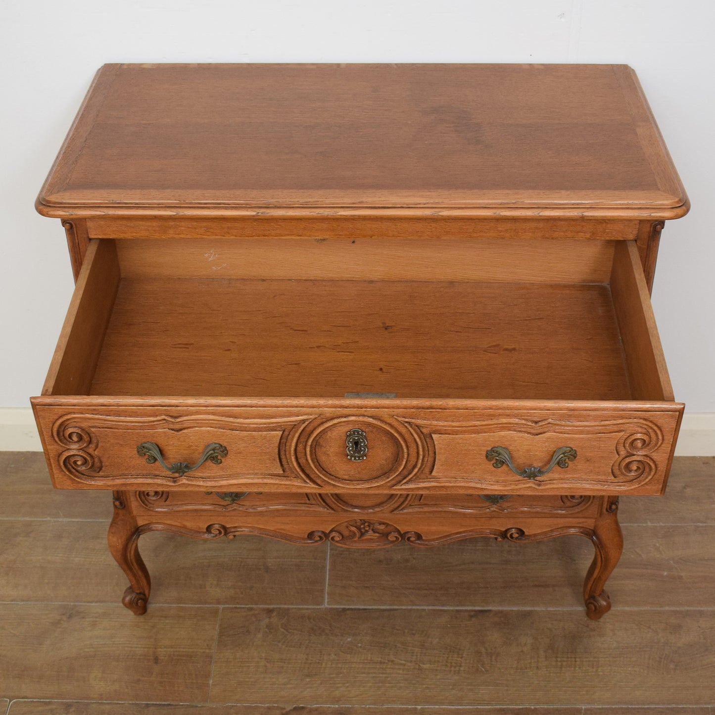 French Chest of Drawers