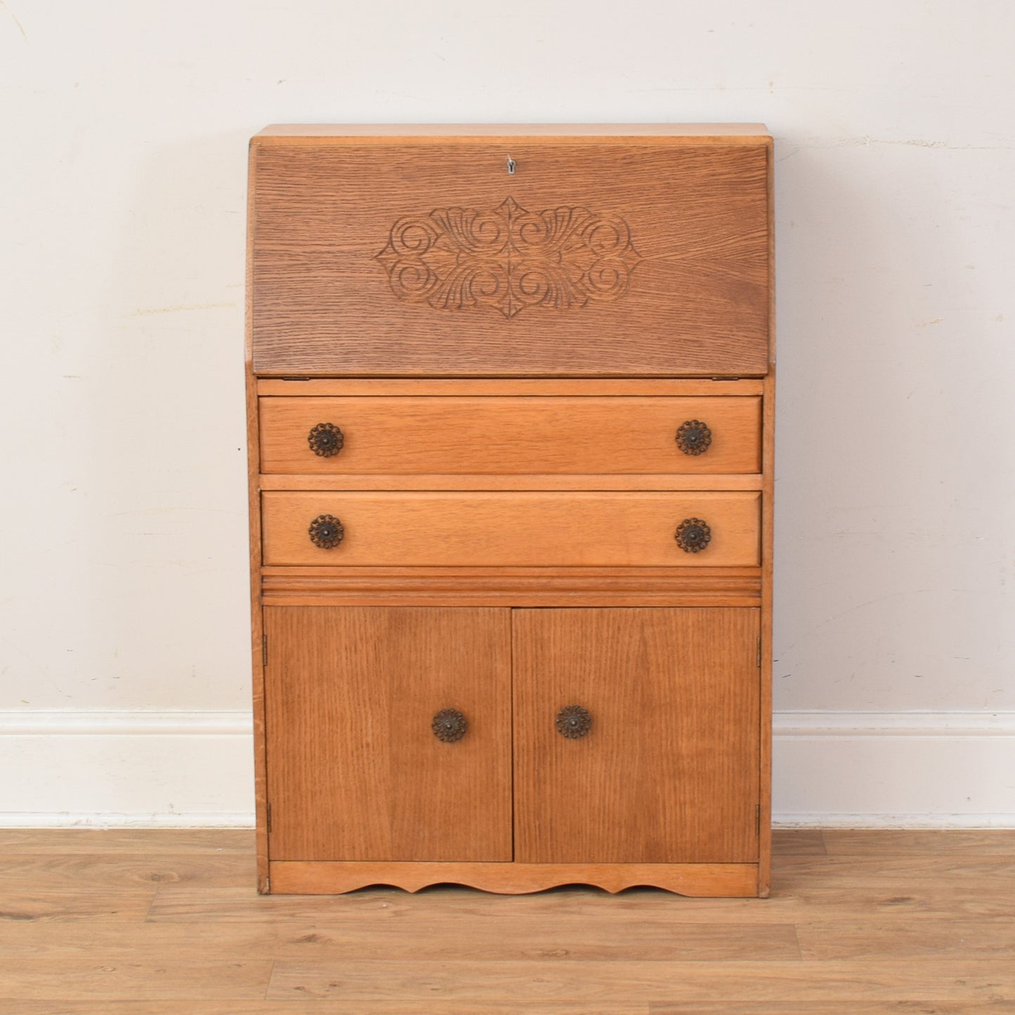 Oak Veneer Student Bureau