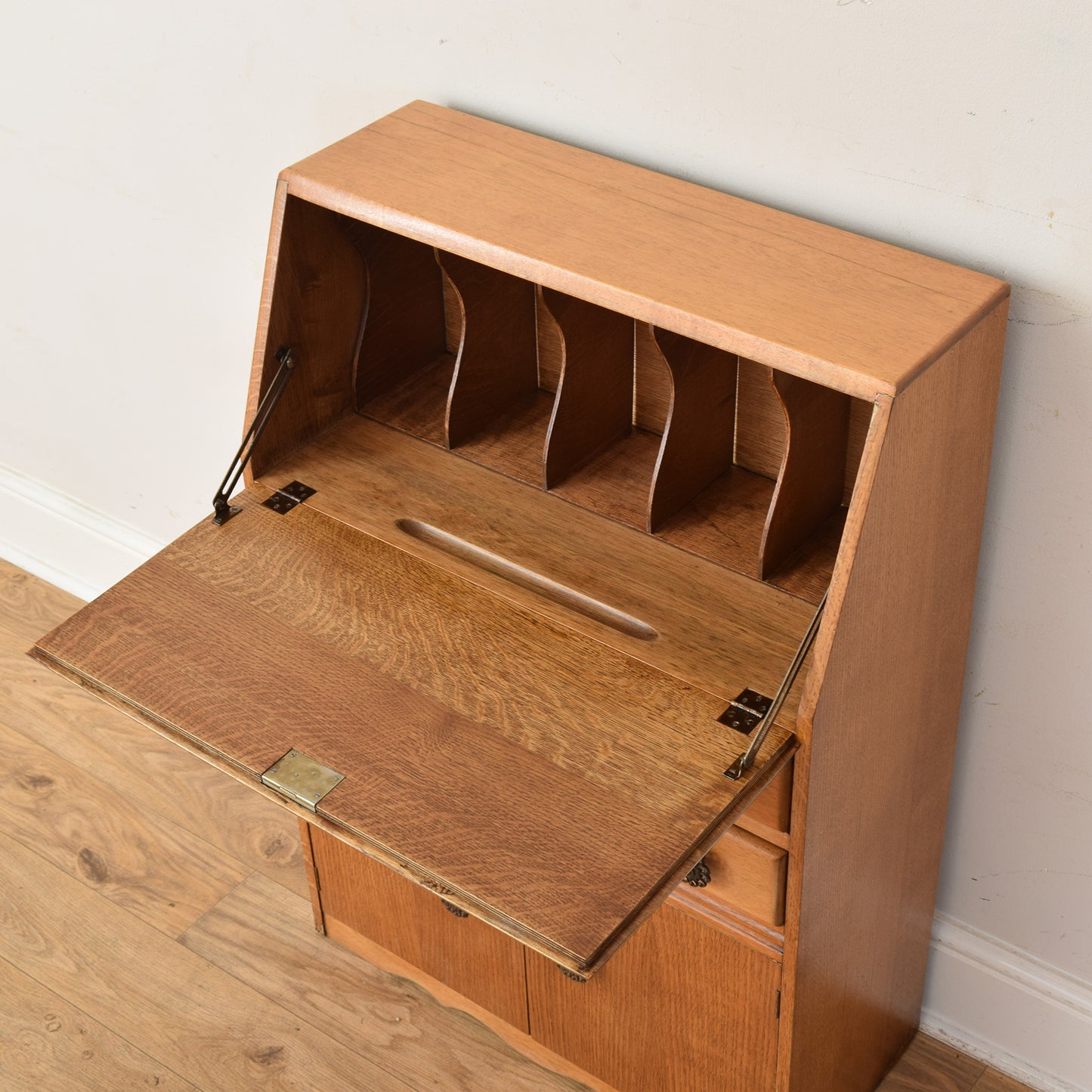 Oak Veneer Student Bureau