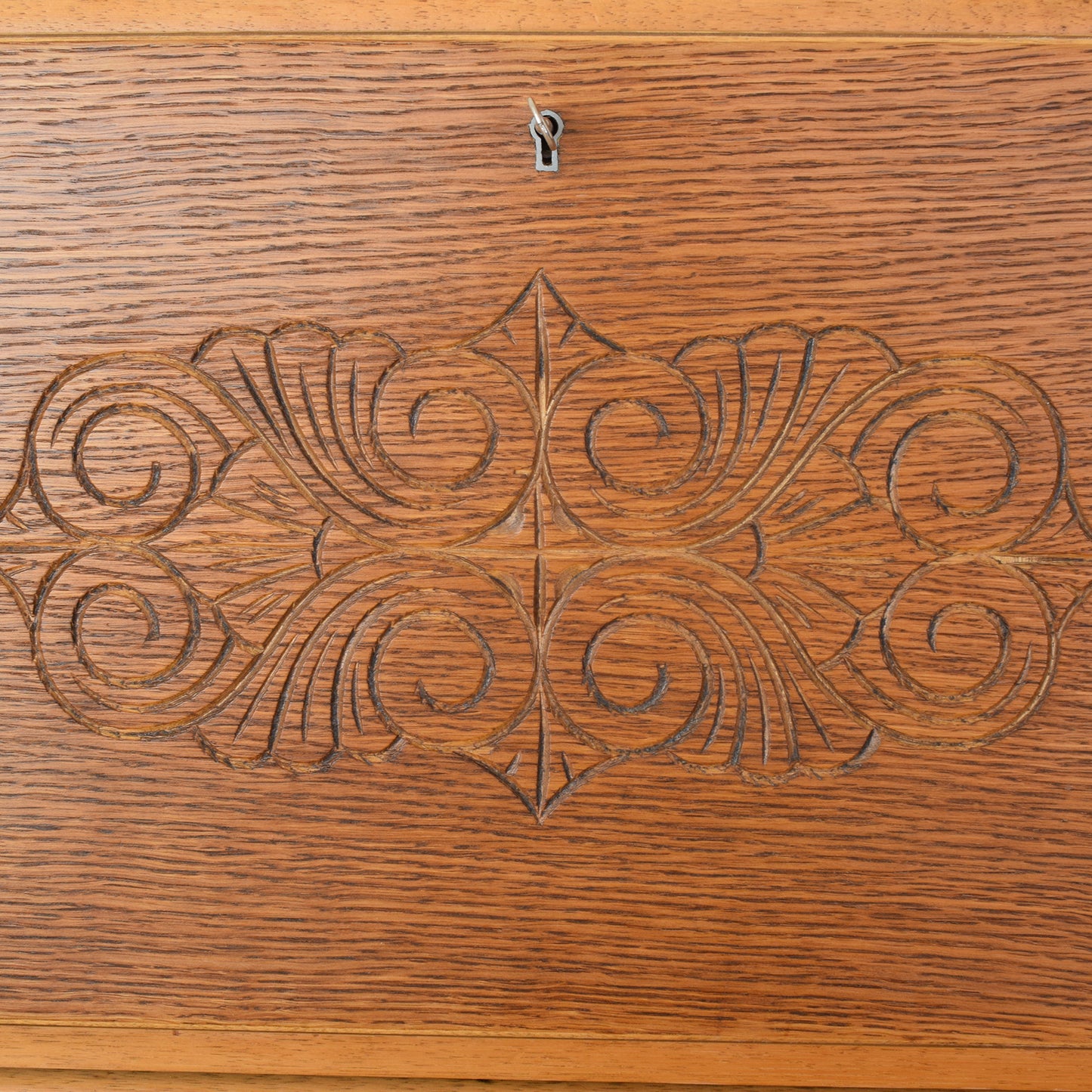 Oak Veneer Student Bureau
