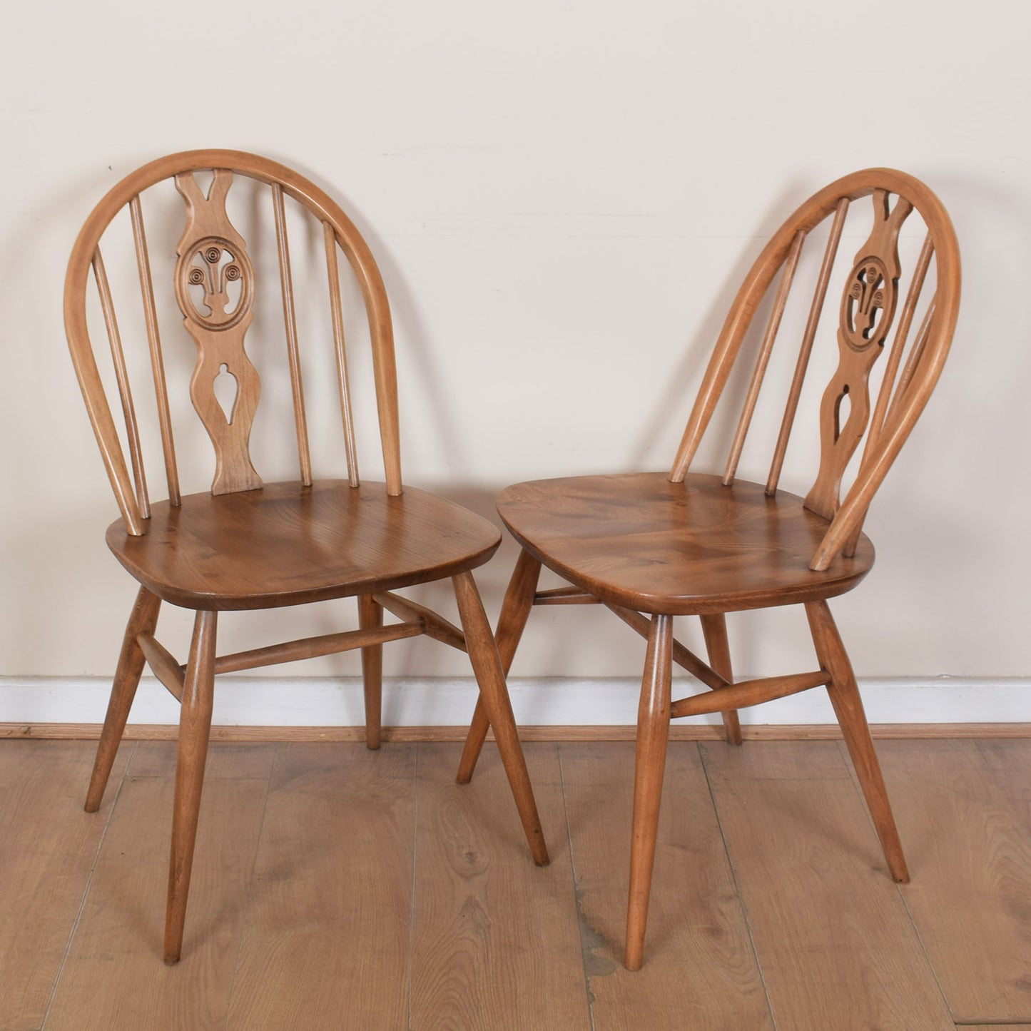 Ercol Dining Table with Six Chairs
