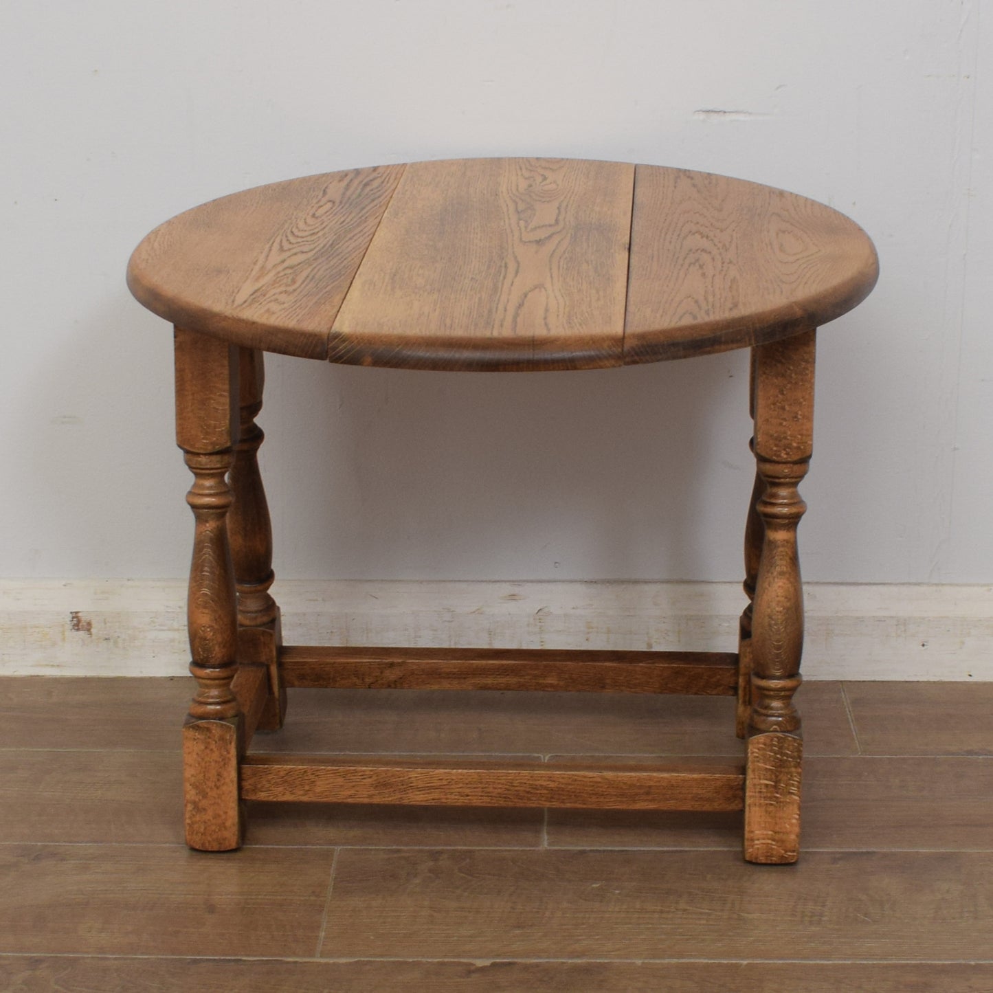 Rotating Drop-Leaf Table