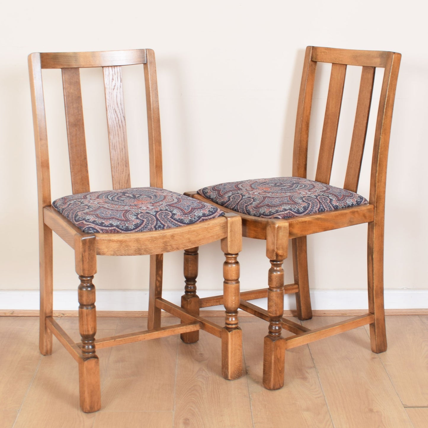 Oak Drop-Leaf Table with Four Chairs