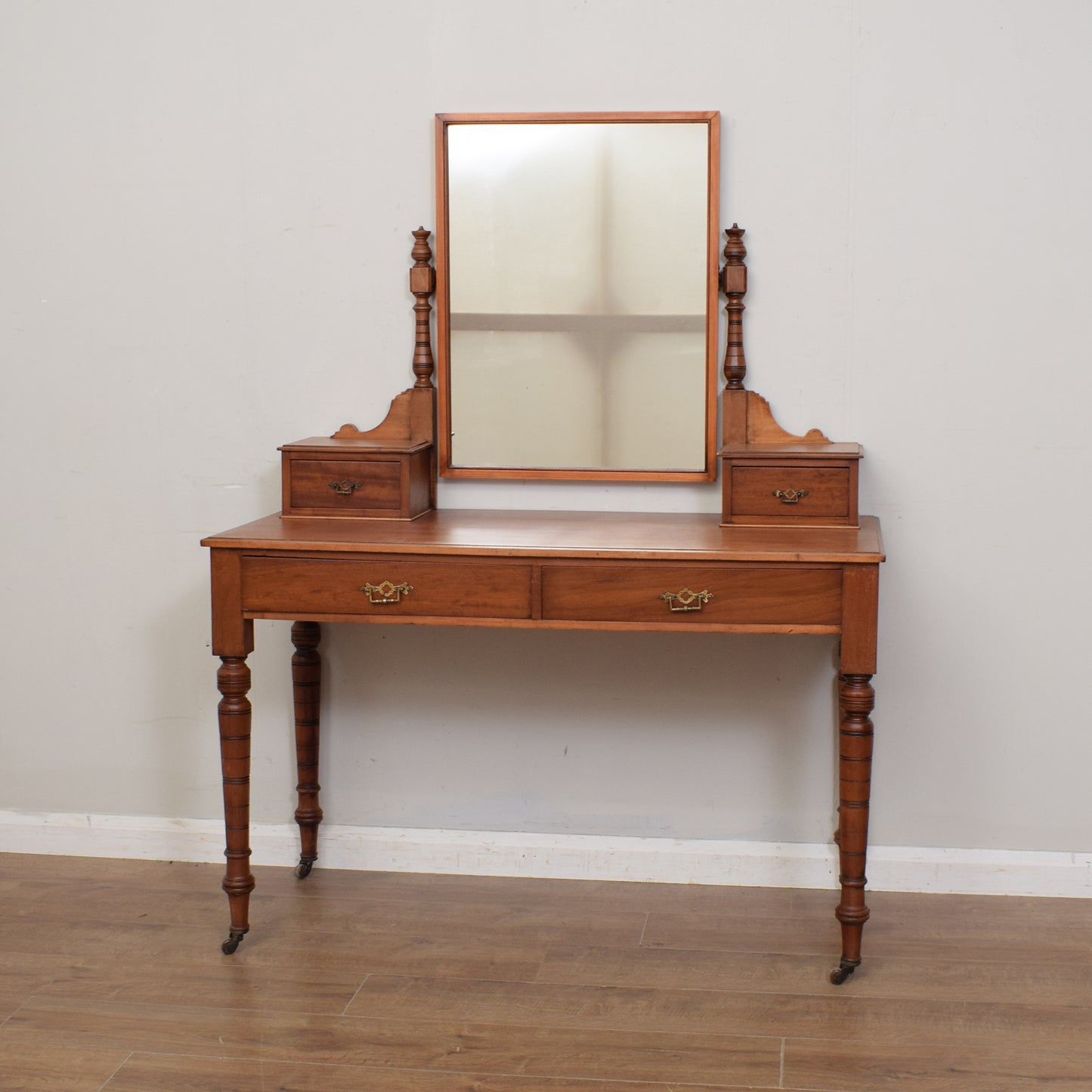 Mahogany Dressing Table