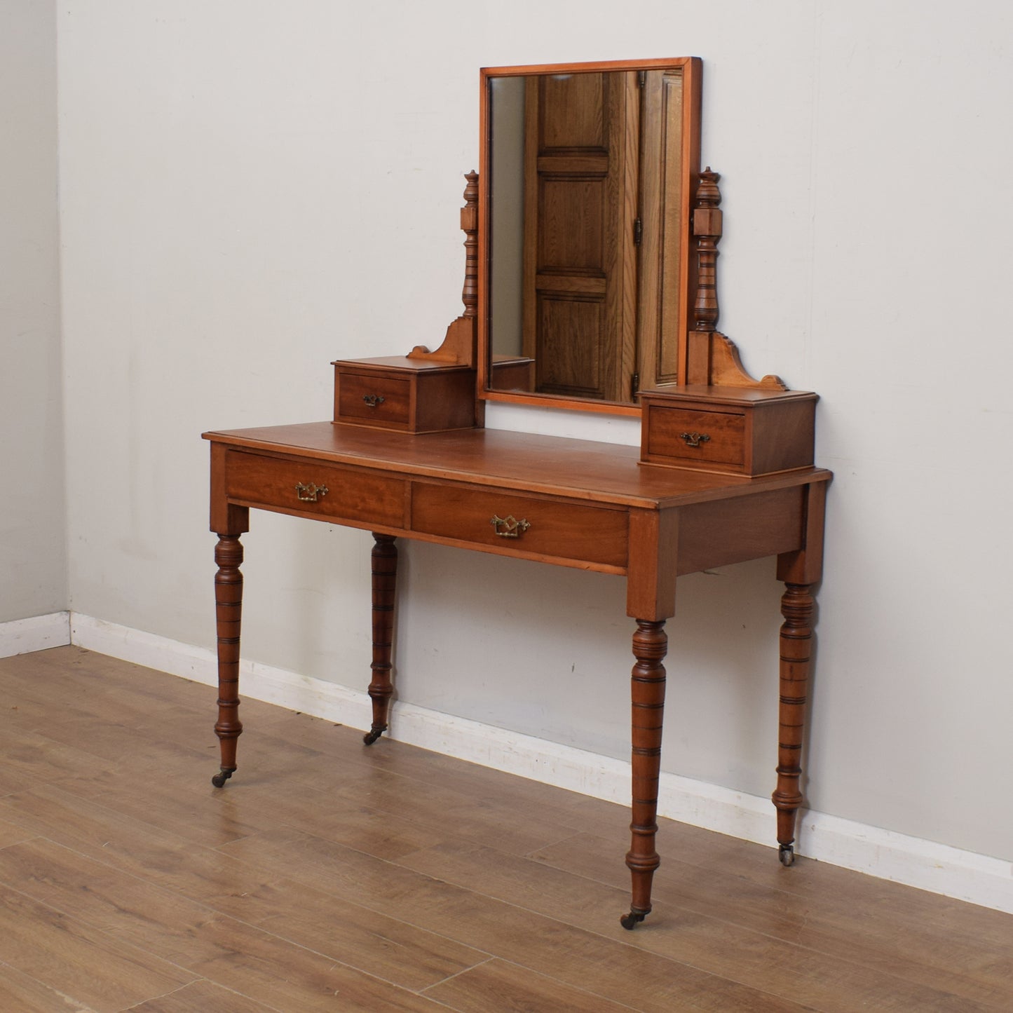 Mahogany Dressing Table