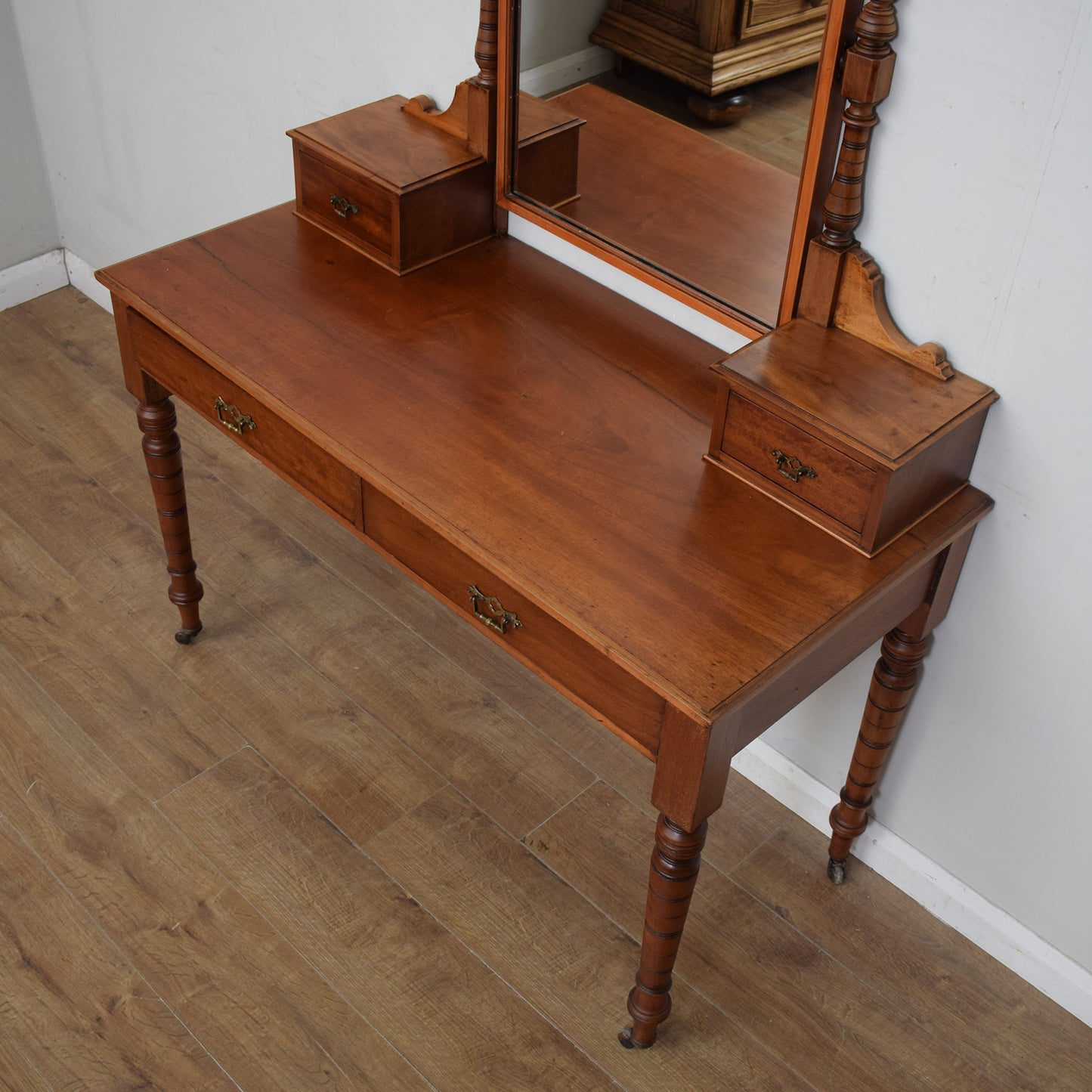 Mahogany Dressing Table