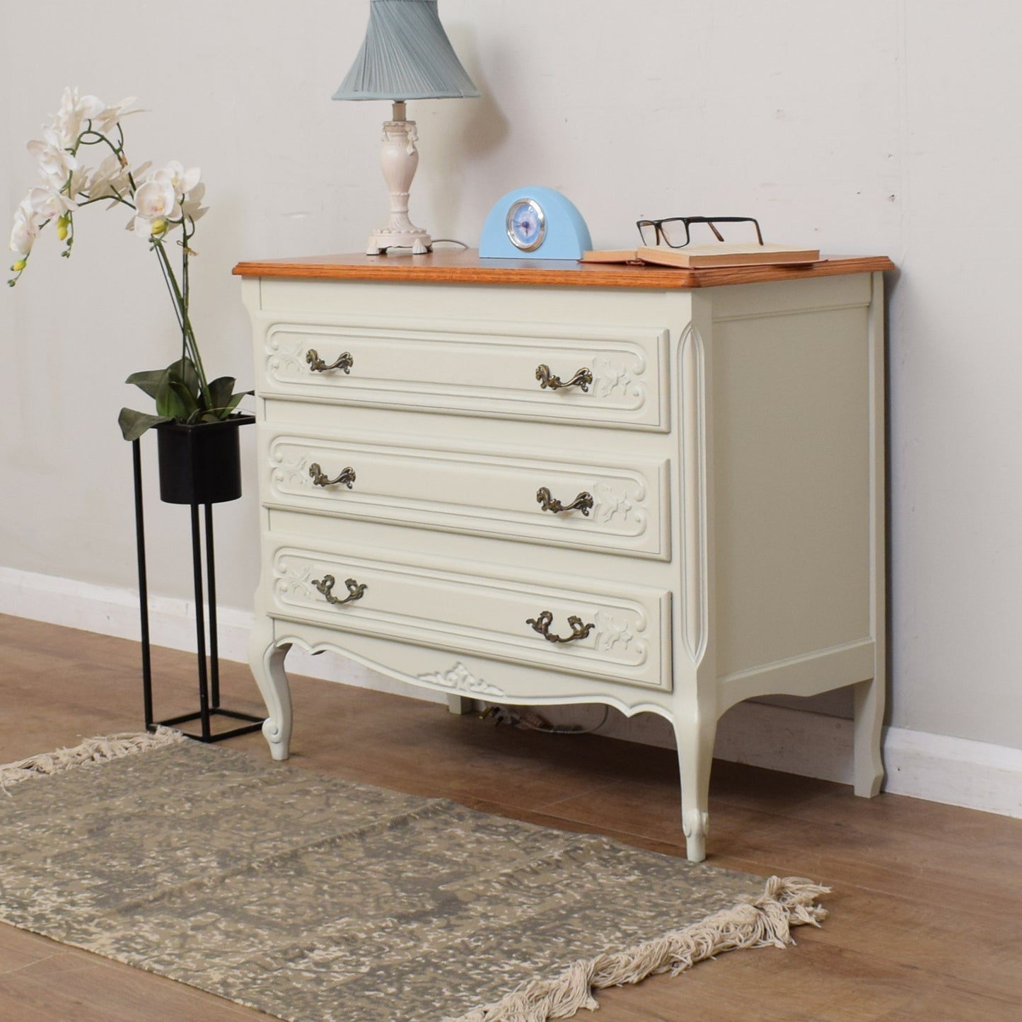 French Chest Of Drawers