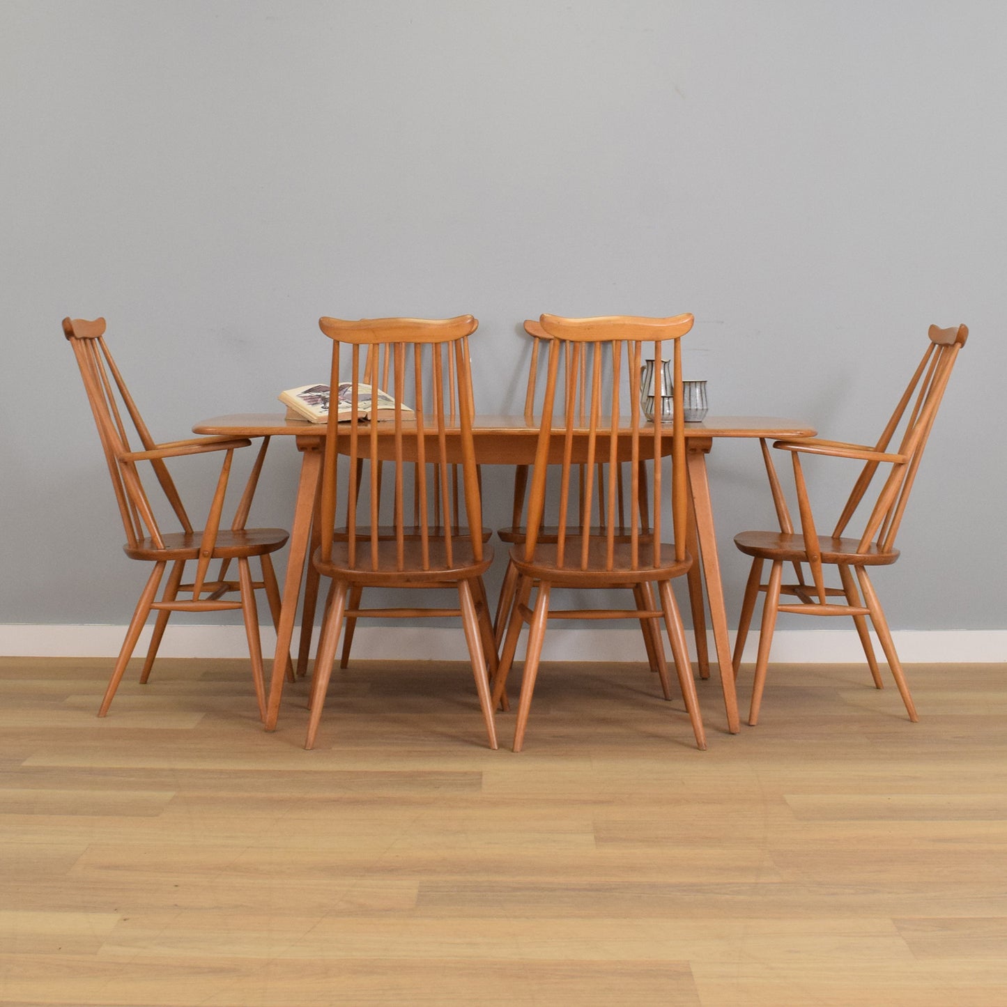 Ercol Windsor 'Plank' Table and Six 'Goldsmith' Chairs