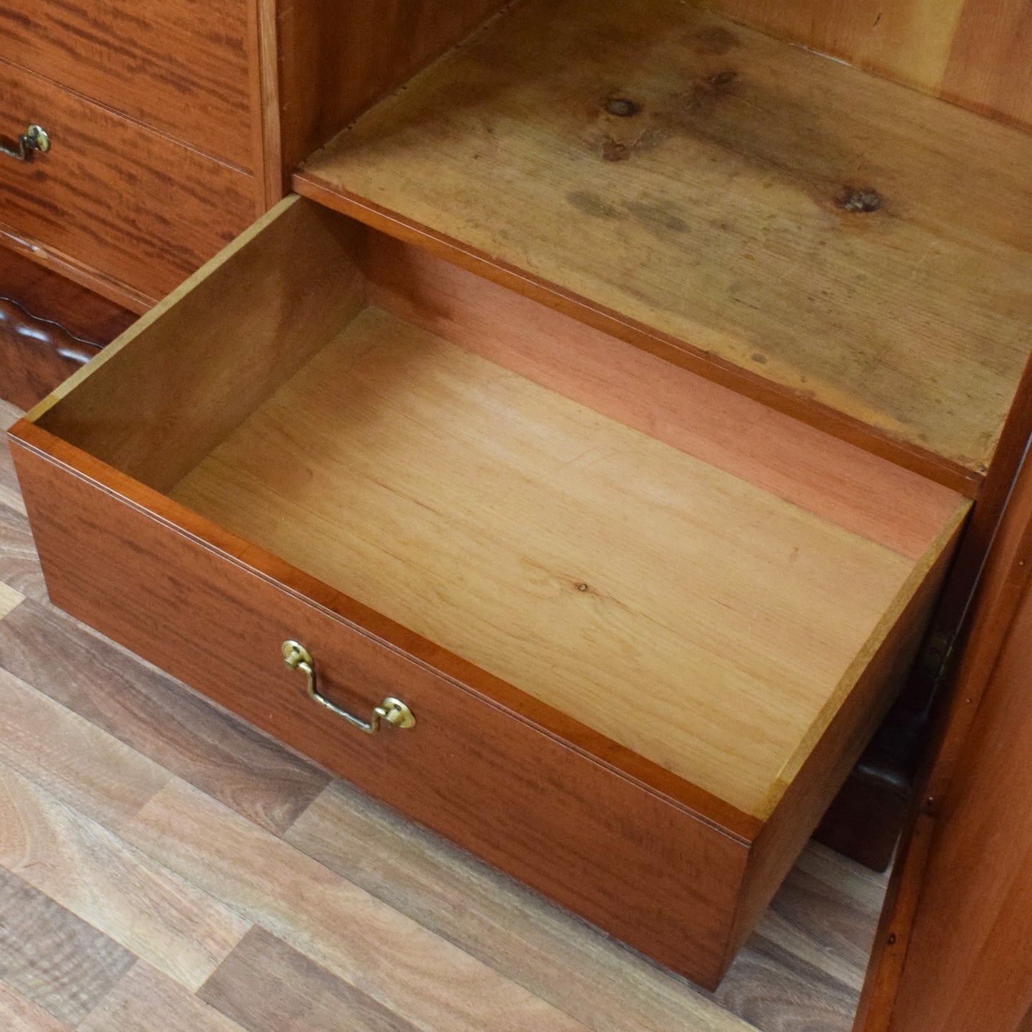 Large Mahogany Compactum