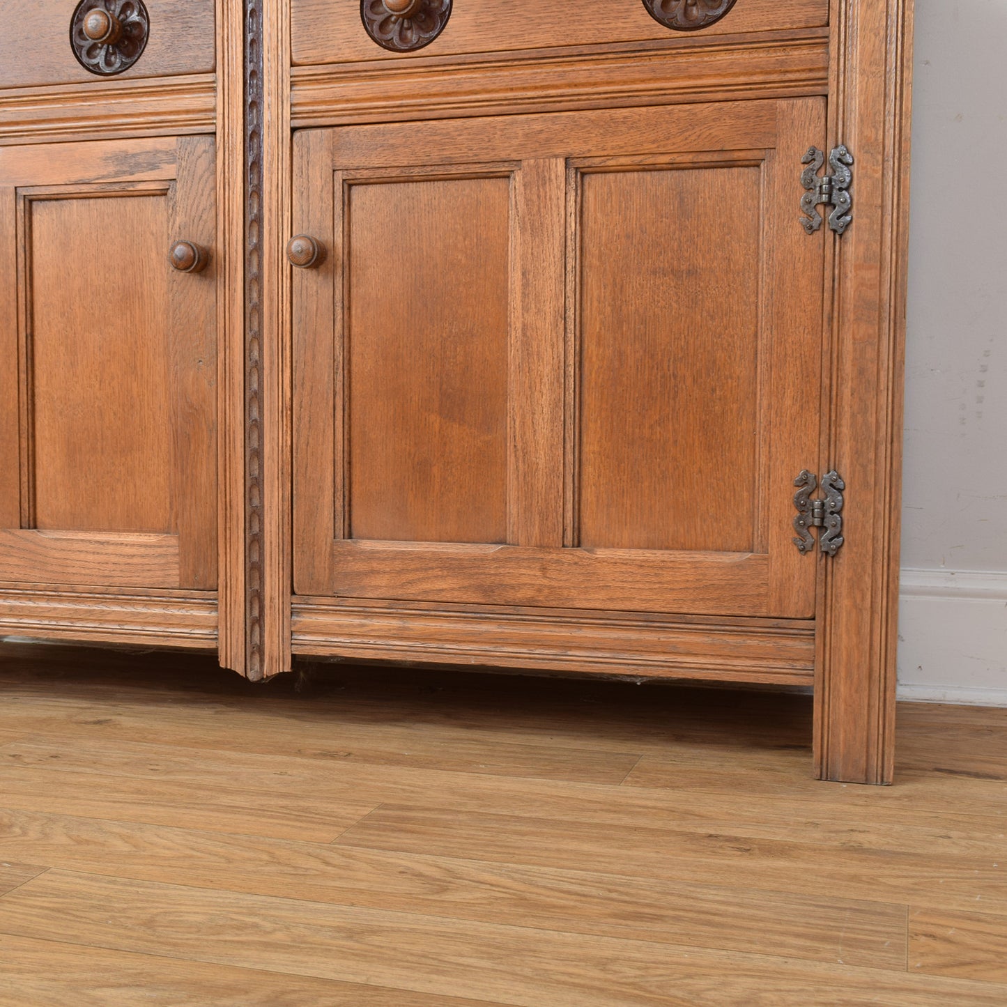 Oak Court Cabinet