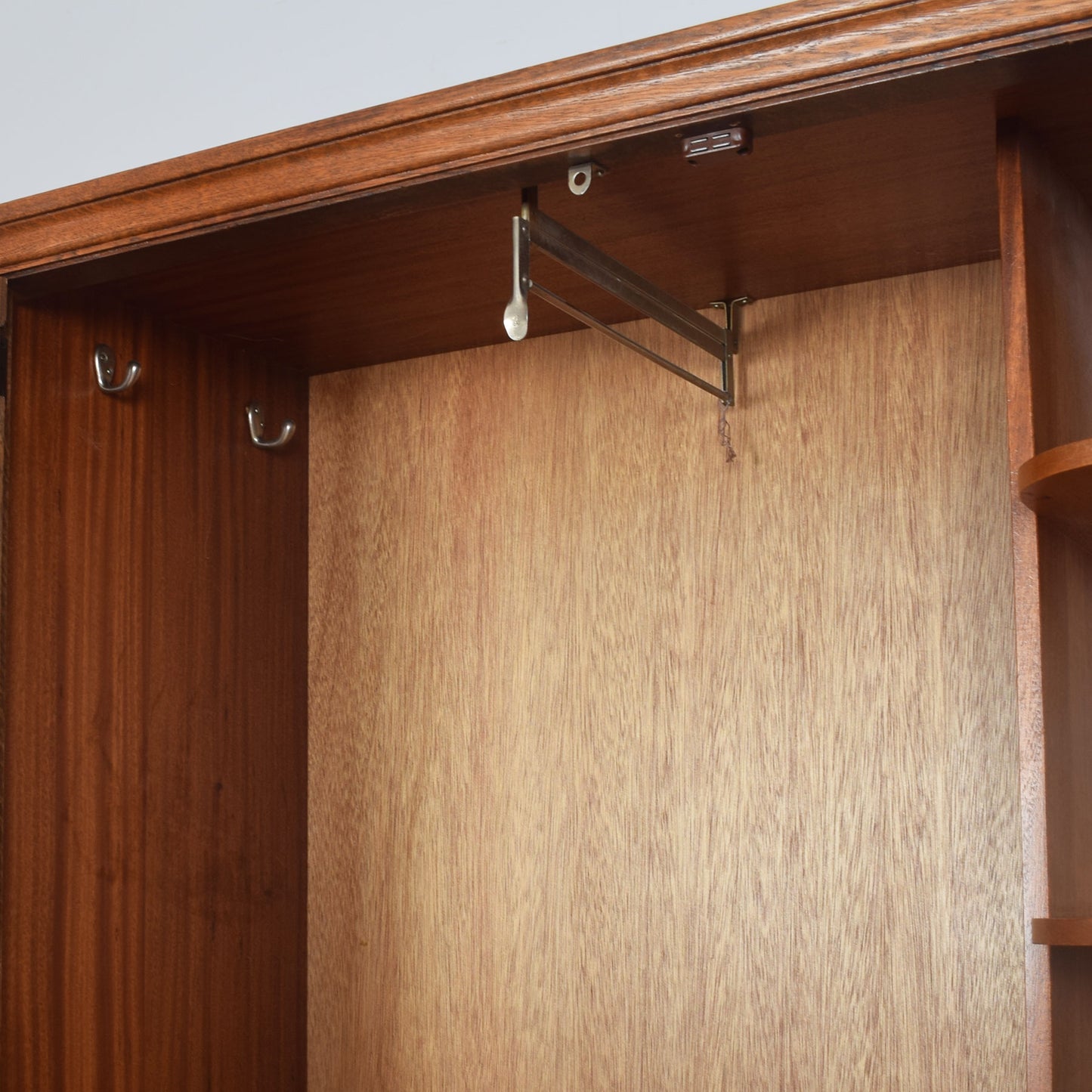 Oak Linenfold Wardrobe