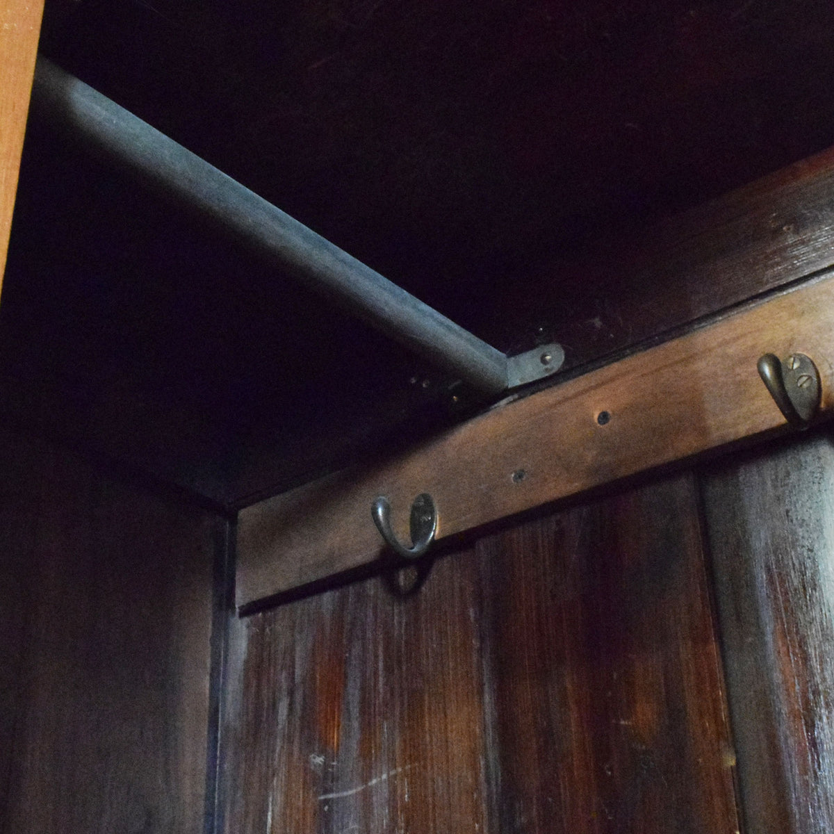 Mirrored Mahogany Hallrobe