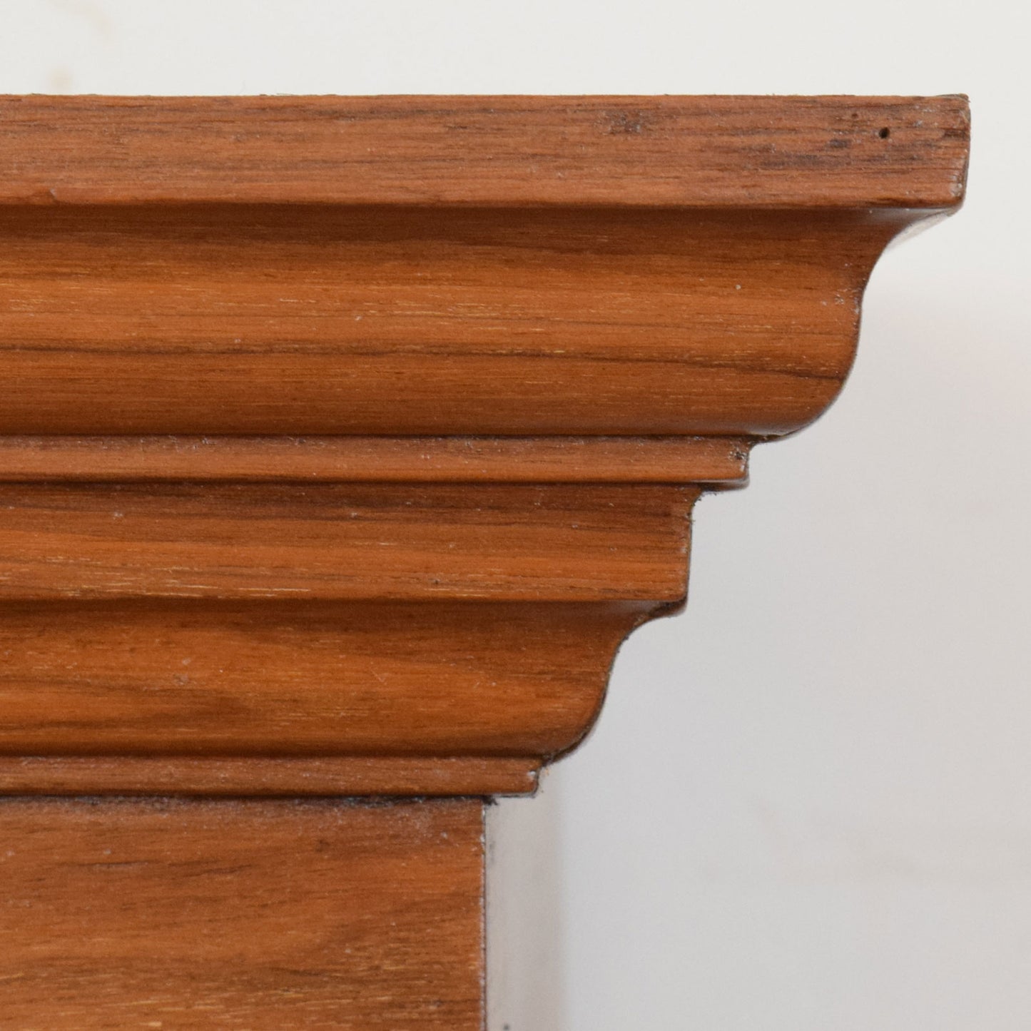 Mirrored Mahogany Hallrobe