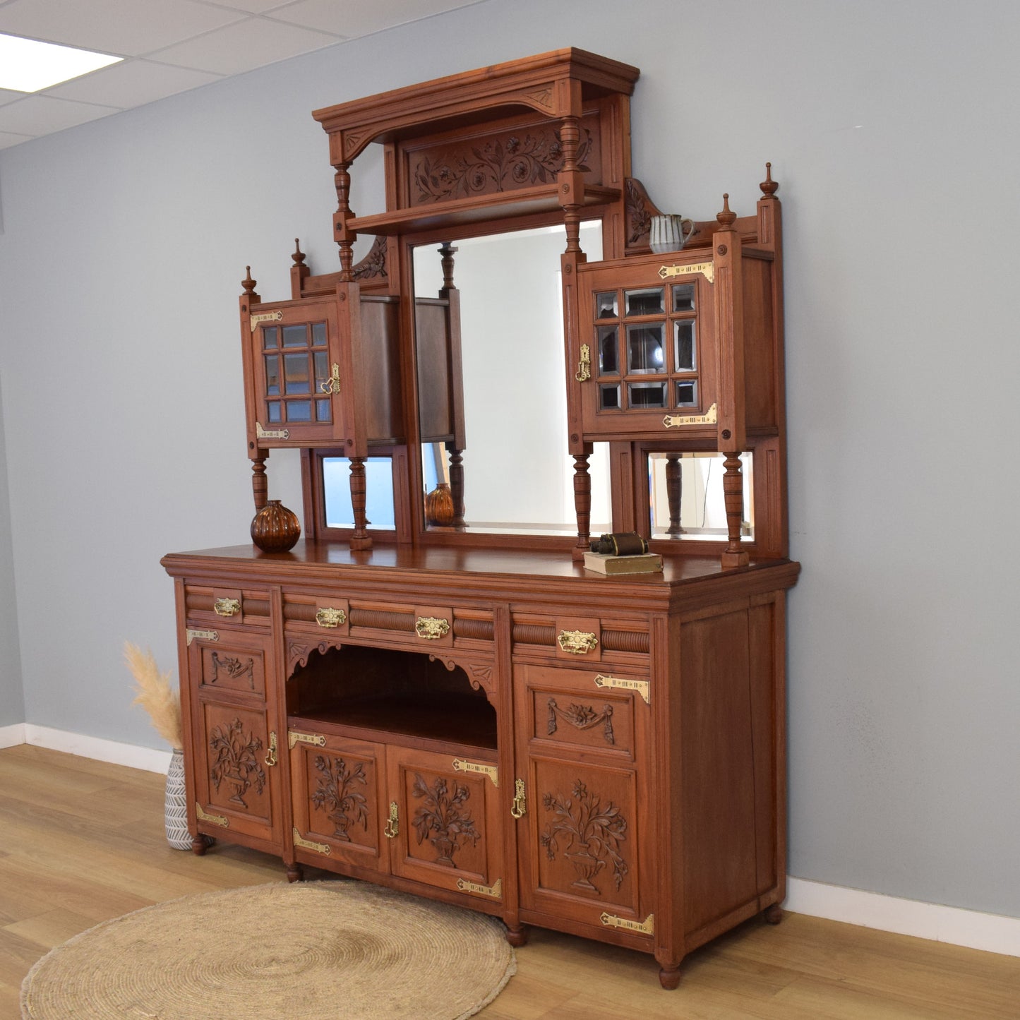 Large Mahogany Mirrored Sideboard