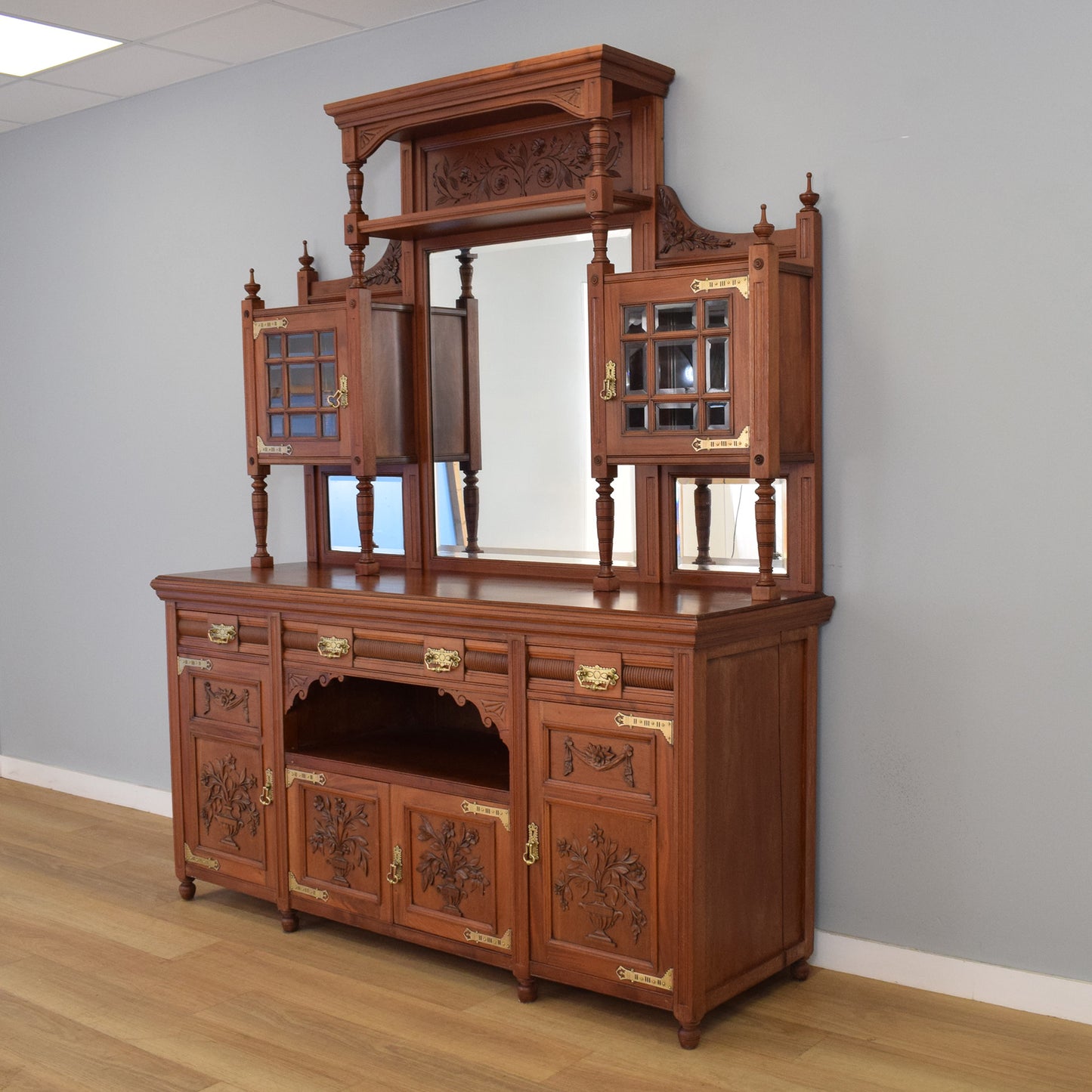 Large Mahogany Mirrored Sideboard