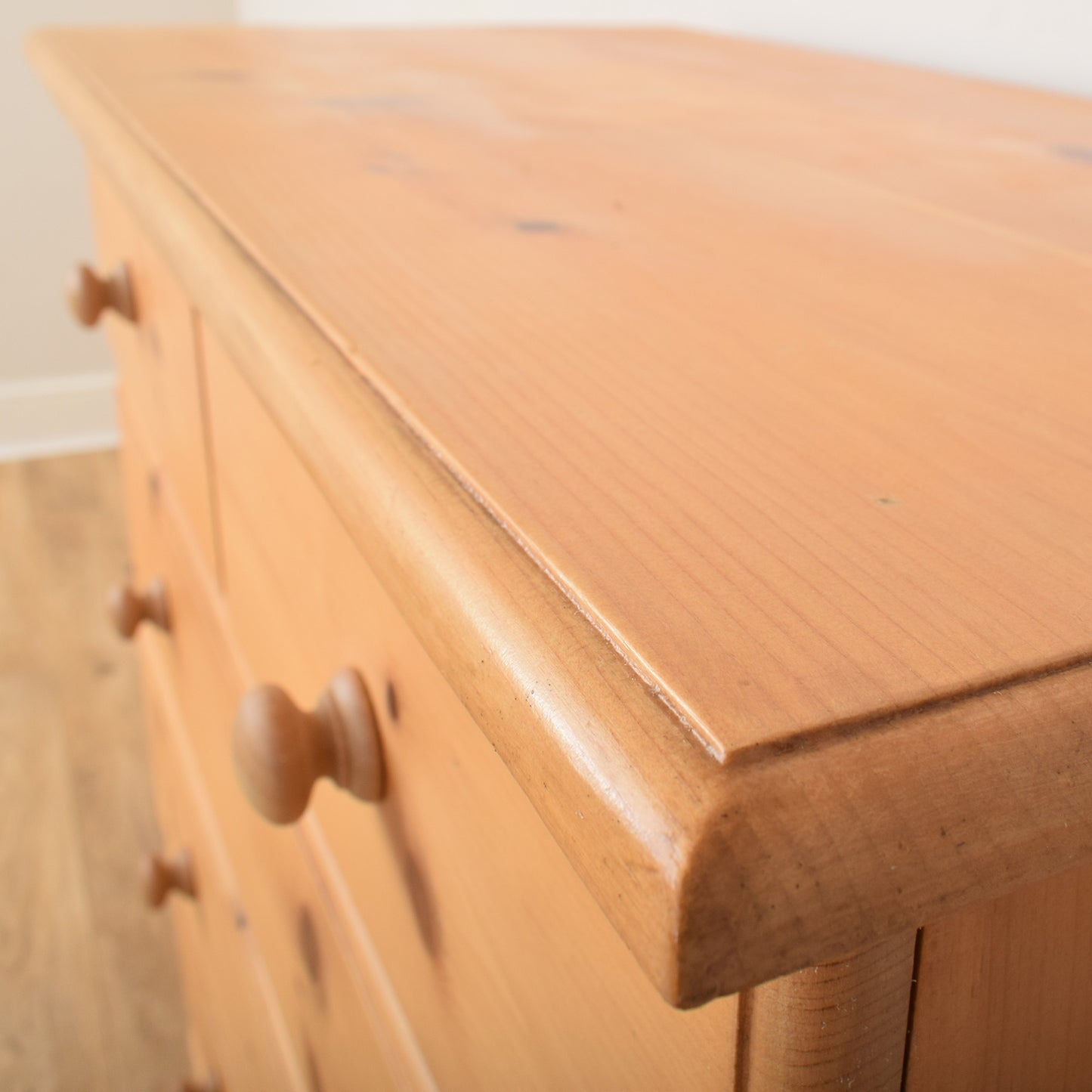 Pine Chest Of Drawers