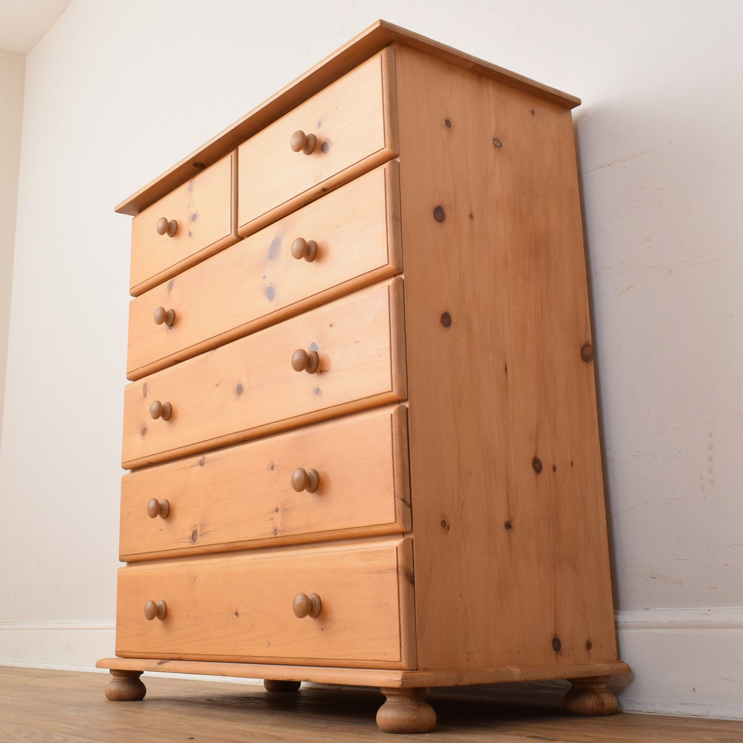 Pine Chest Of Drawers