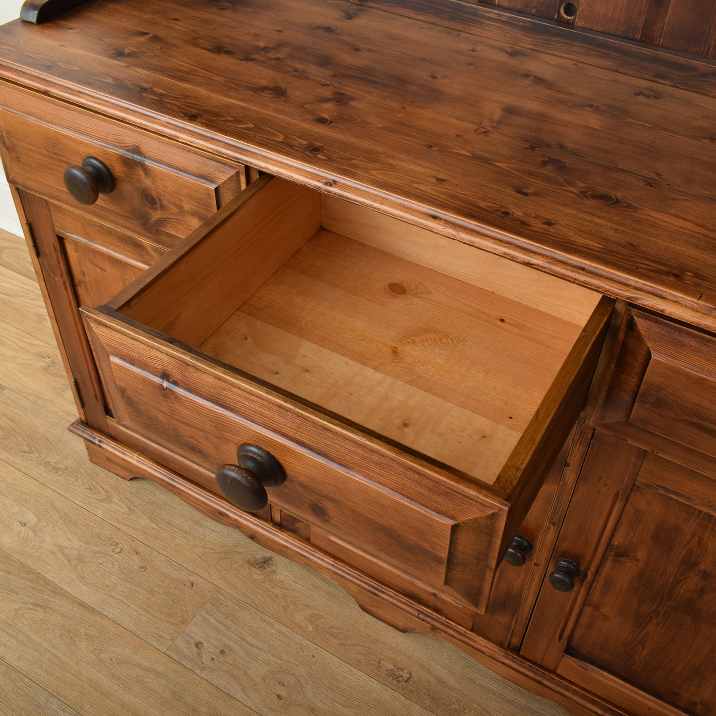 Large Pine Dresser