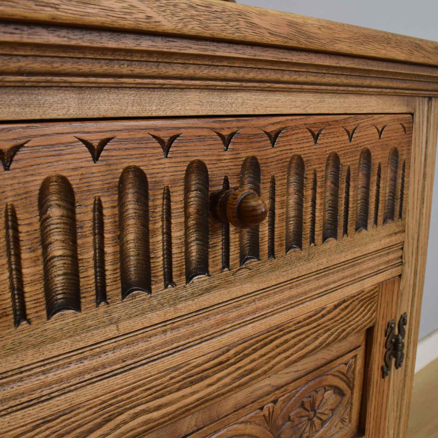 Oak Jaycee Dresser