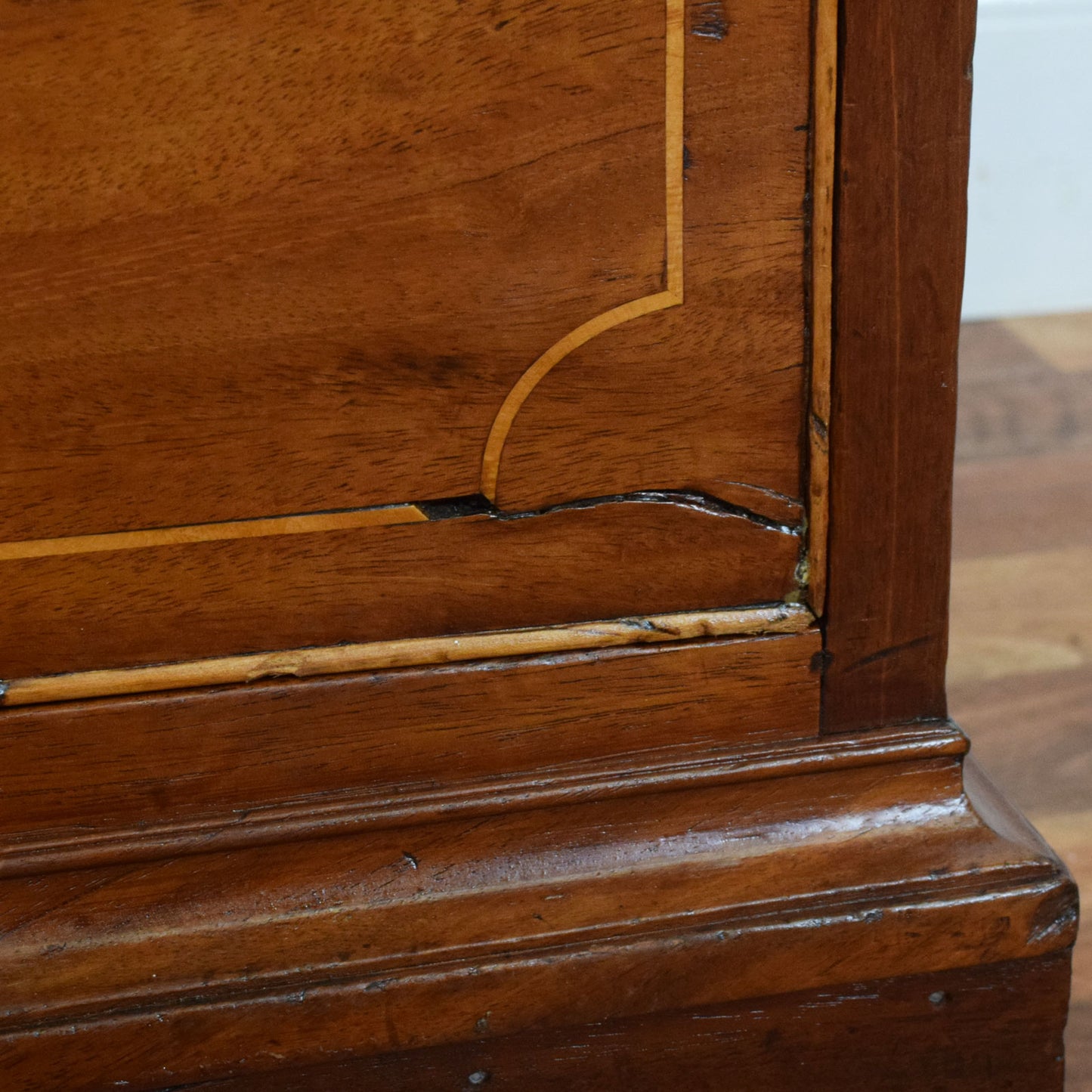 Rustic Mahogany Dresser